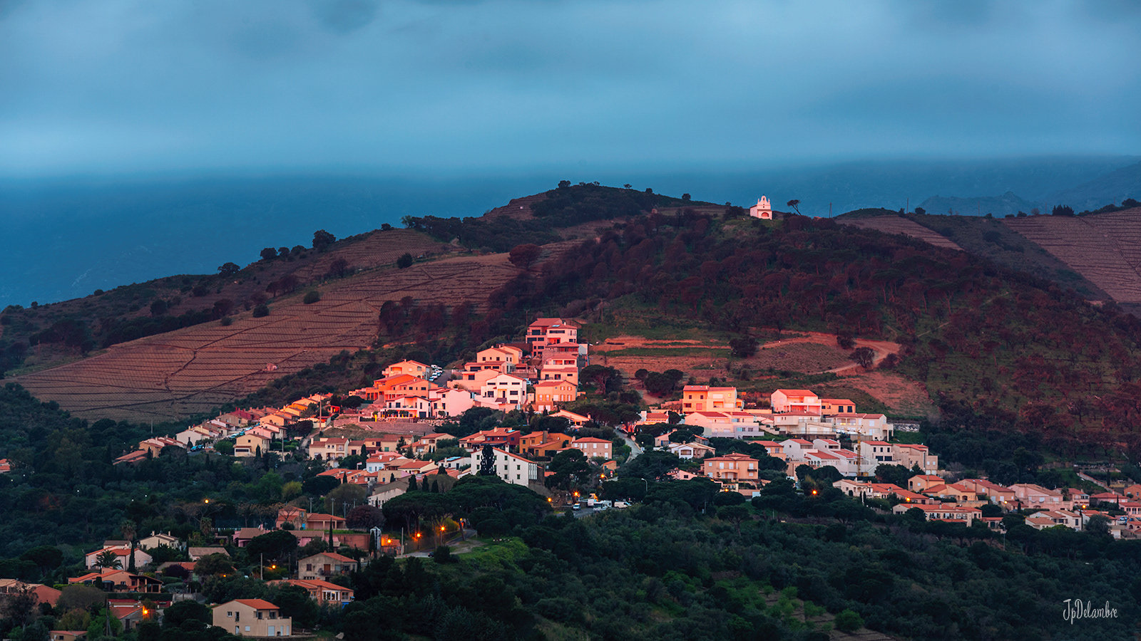 Banyuls sur Mer avec la Chapelle La Salette
