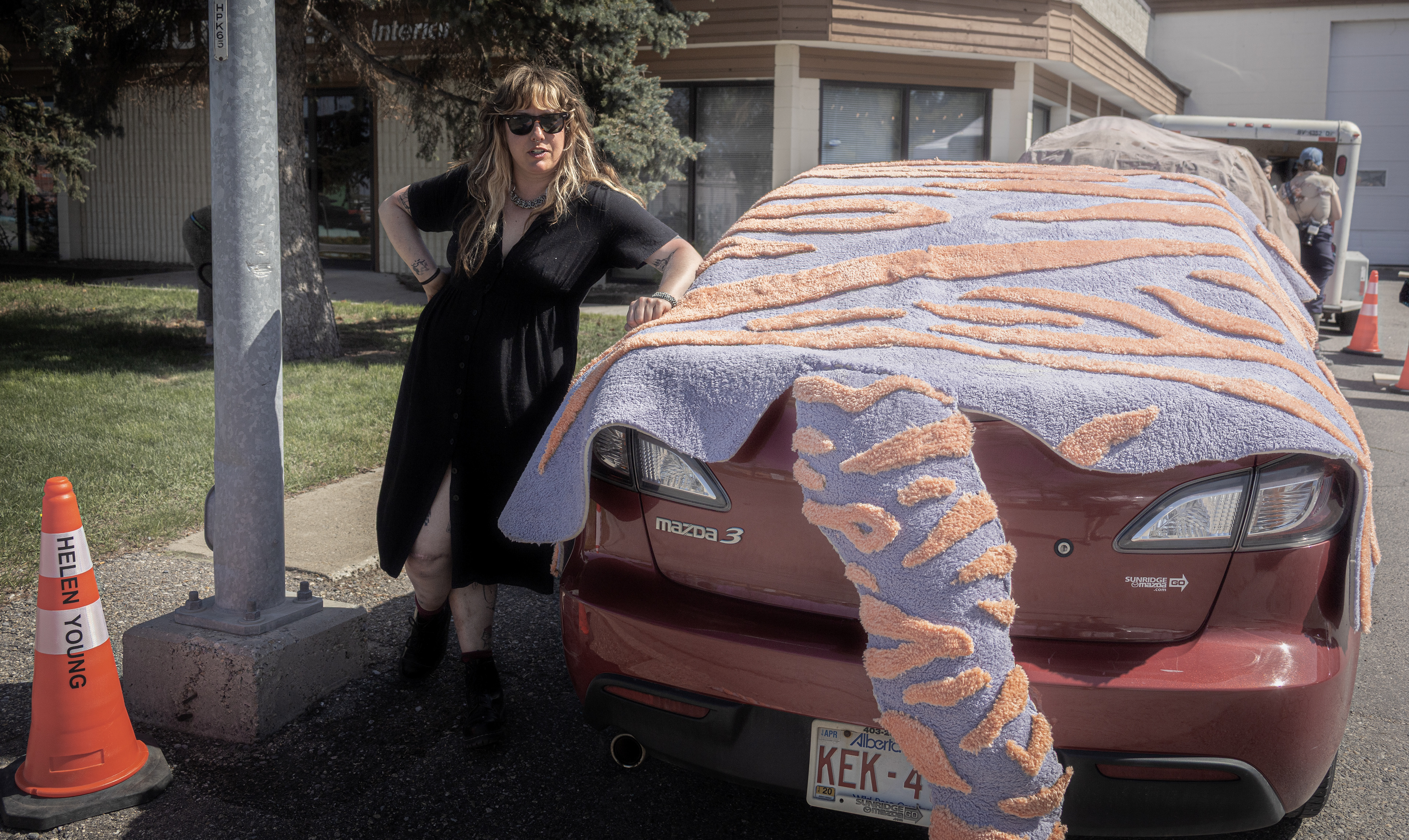I am a big fan of Helen's tufting, so I am a bigger fan of Helen's bigger tufting