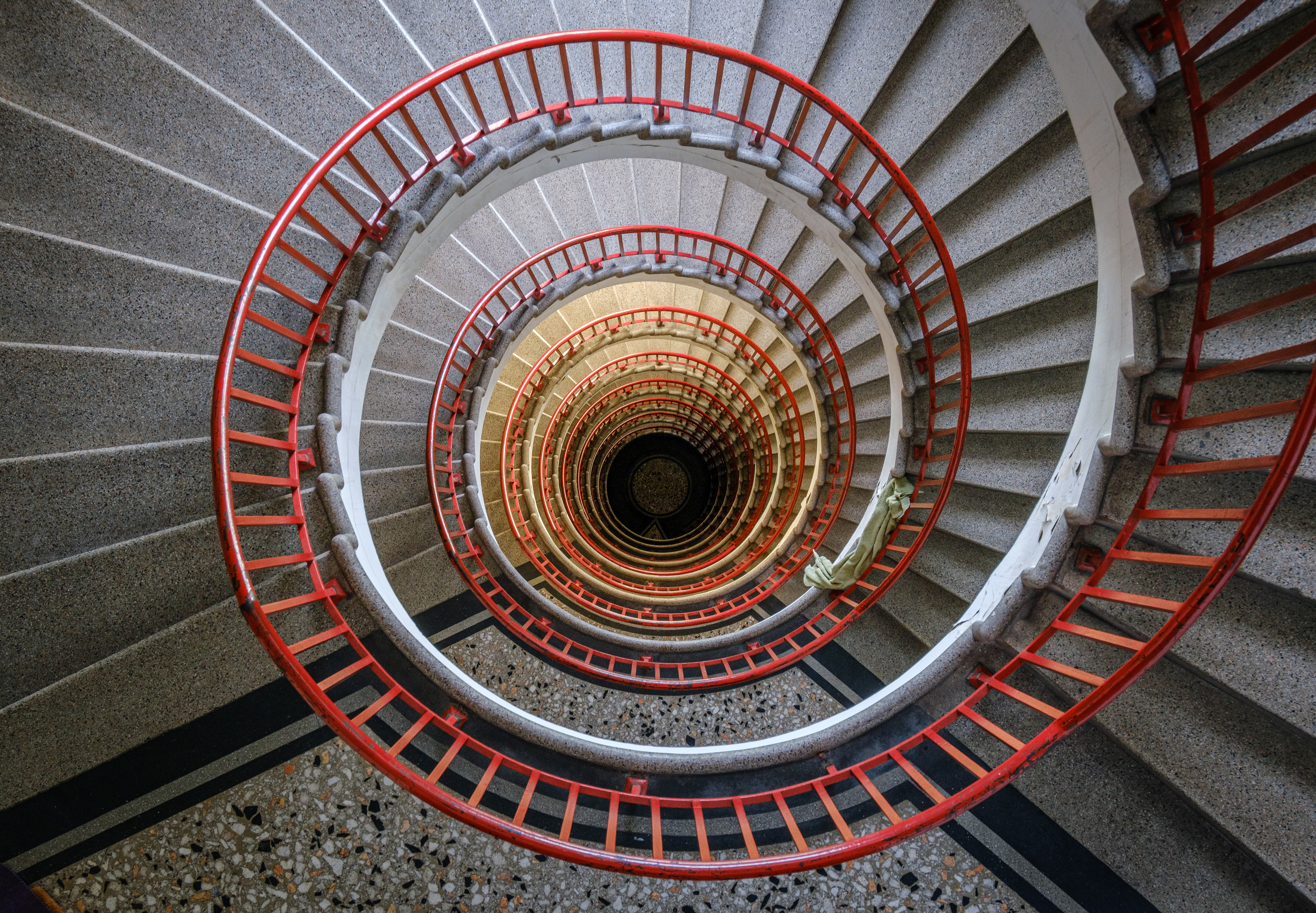 Ljubljana || F7.1, 1/15 sec, ISO 640