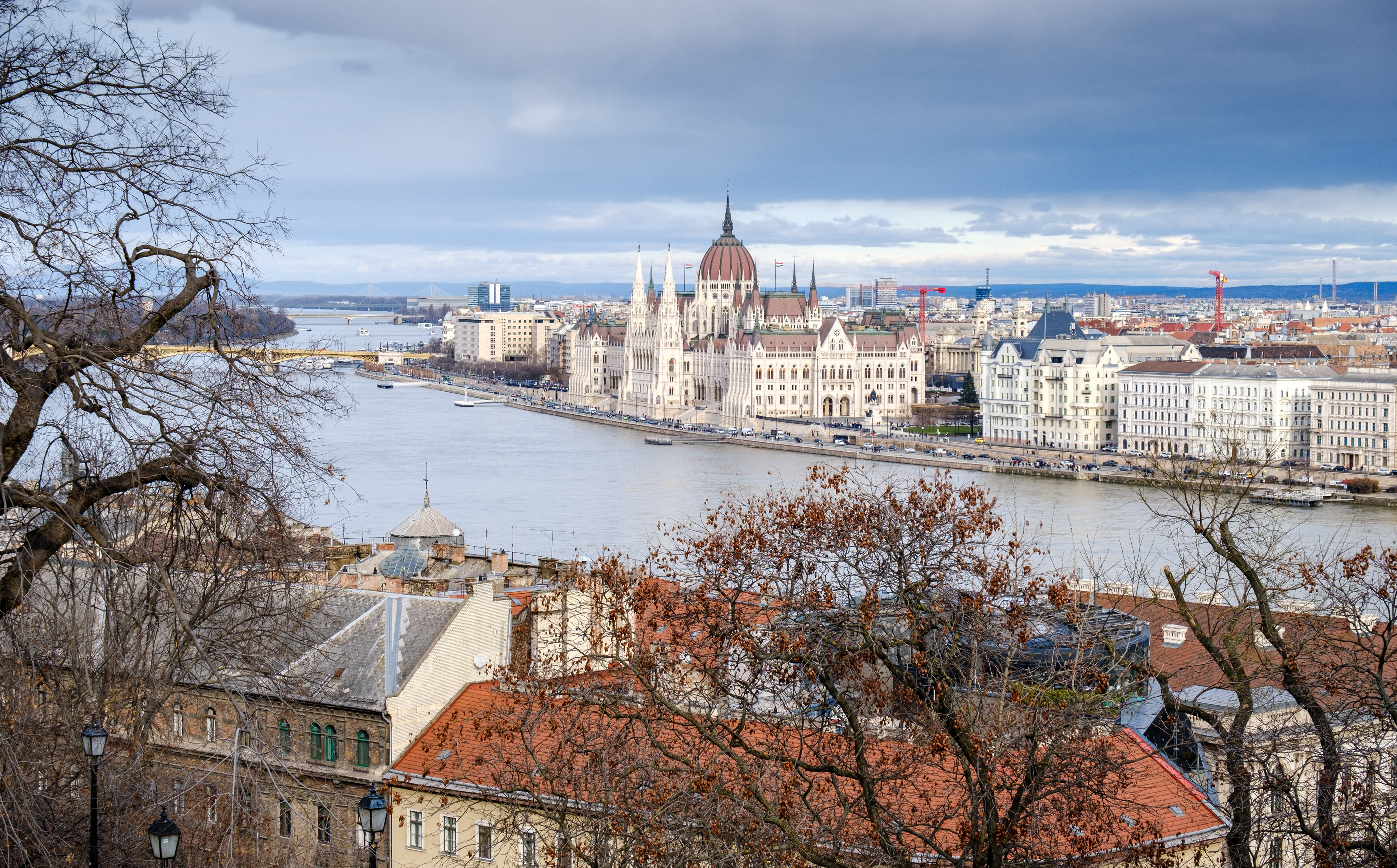 Budapest || F7.1, 1/210 sec, ISO 160