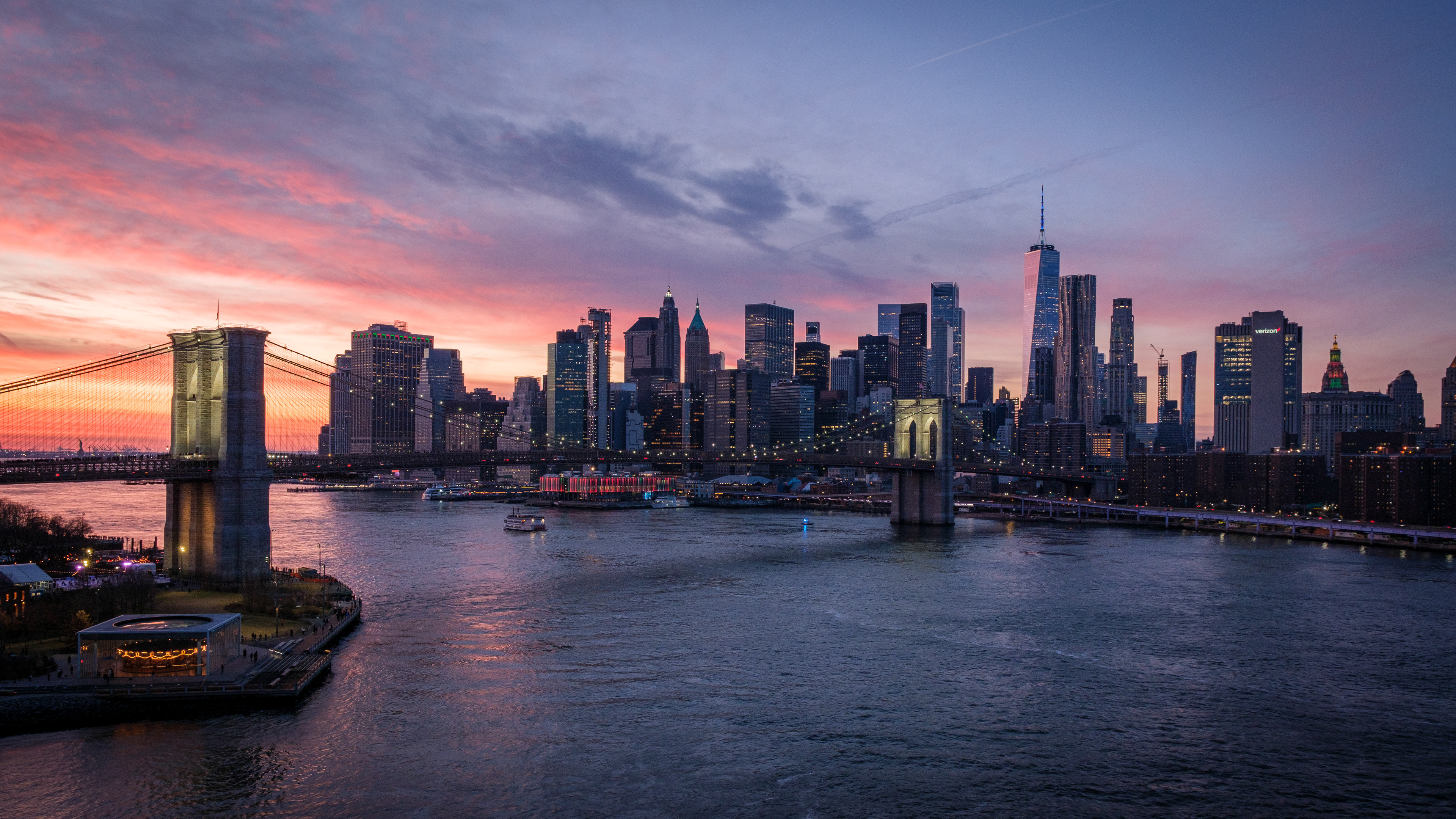Manhattan and the Brooklyn Bridge || NYC