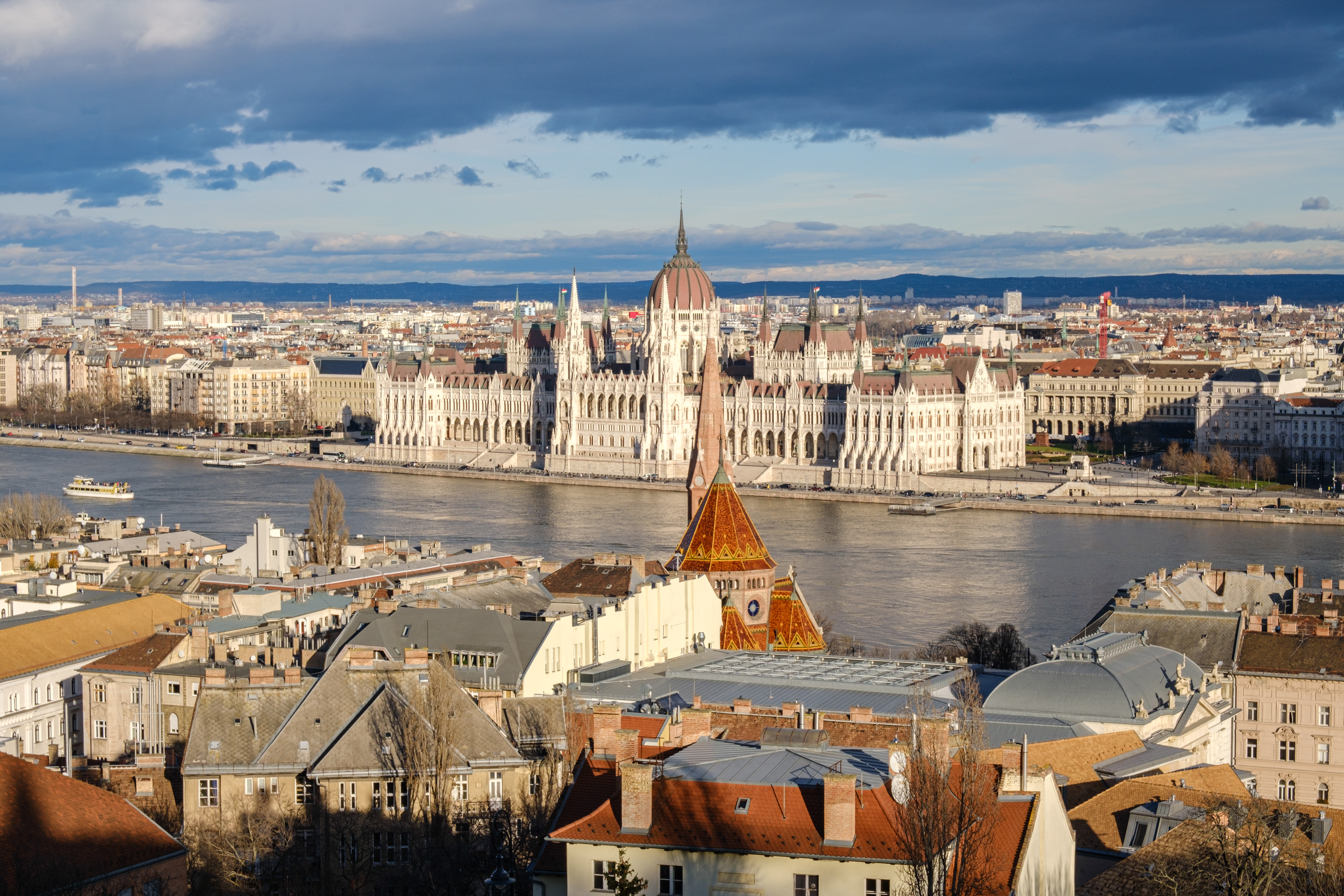 Budapest || F11, 1/220 sec, ISO 160