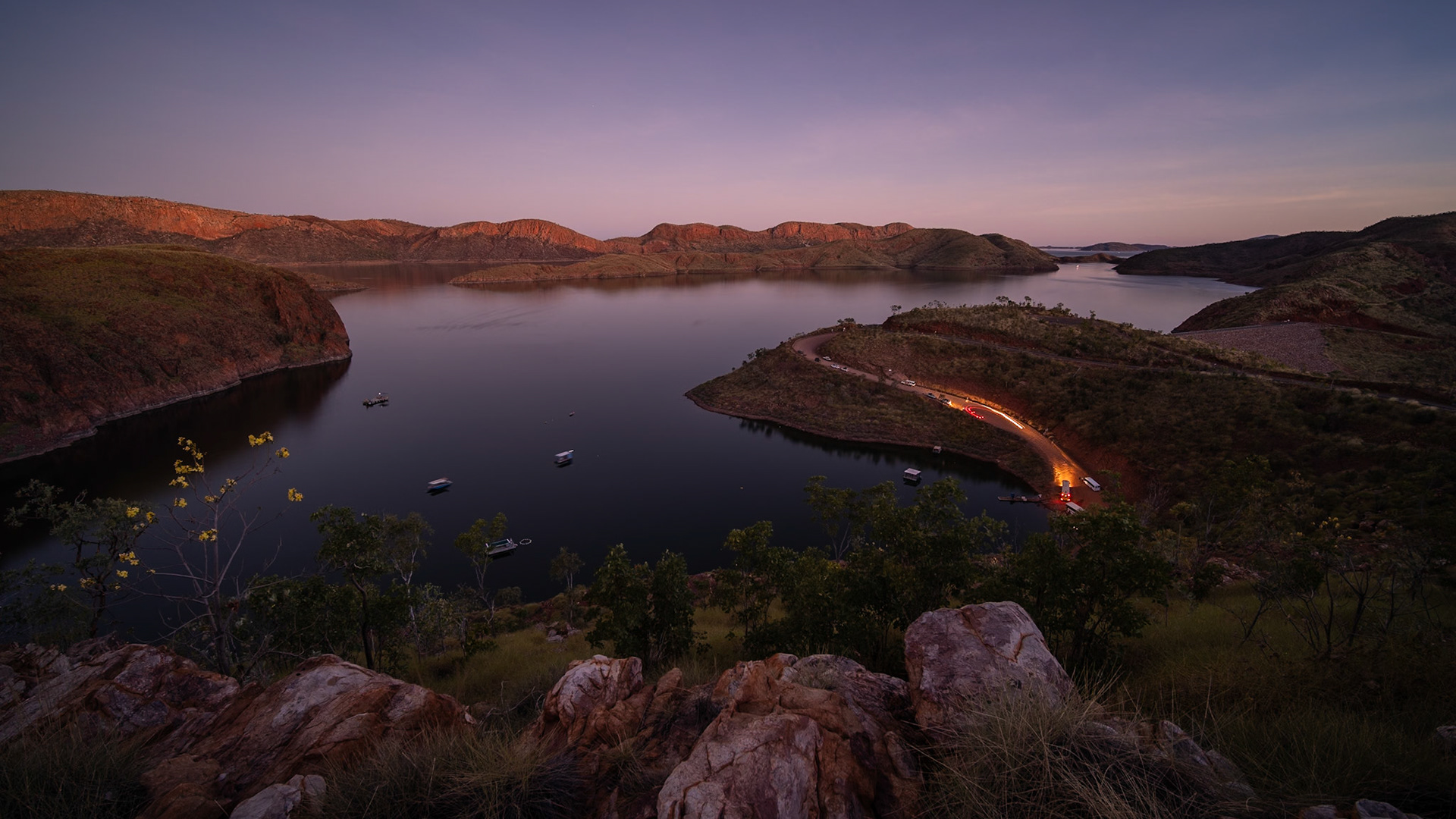 Coming back at the end of the day after touring on Lake Argyle