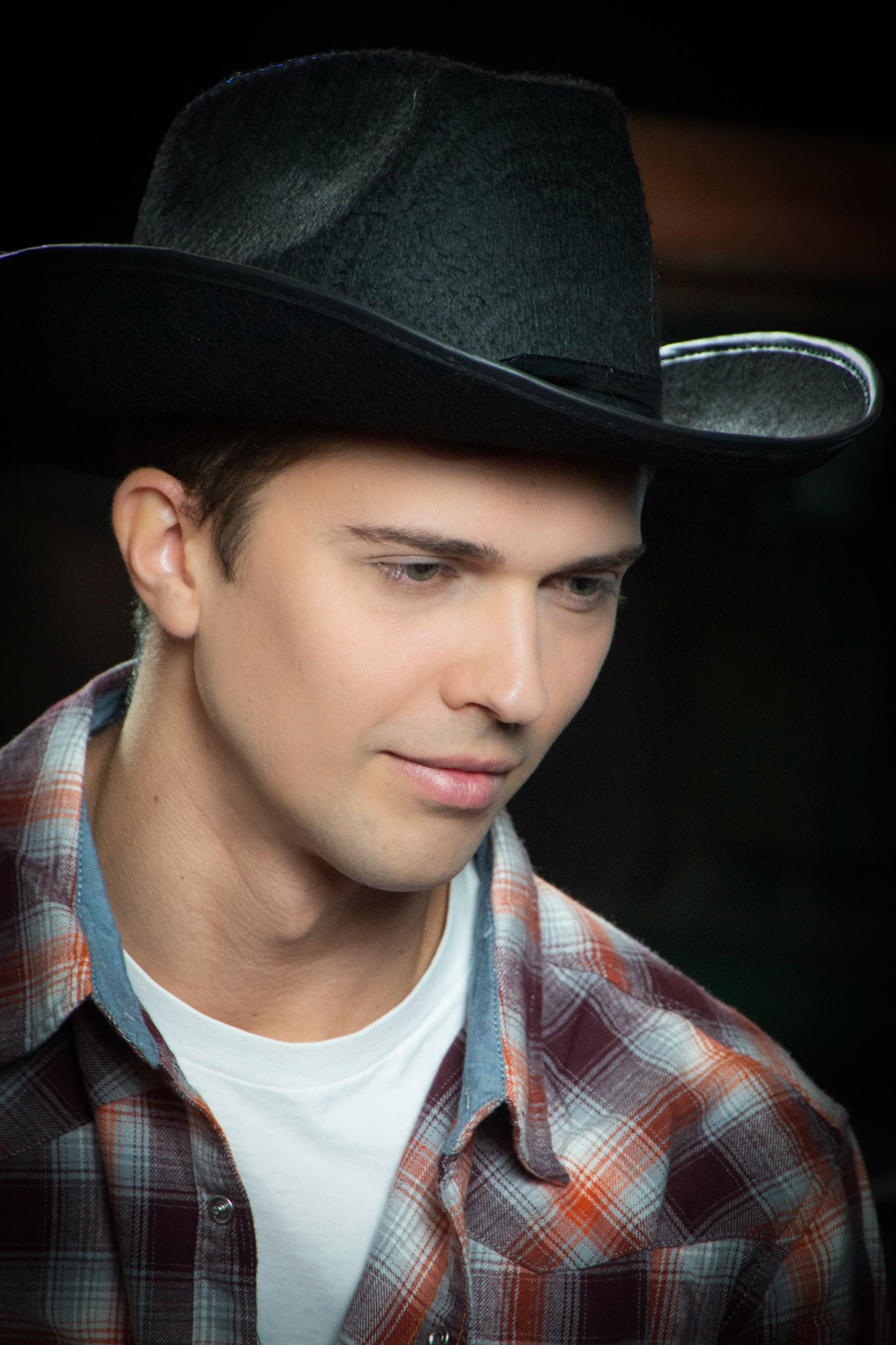 Urban Singing Cowboy