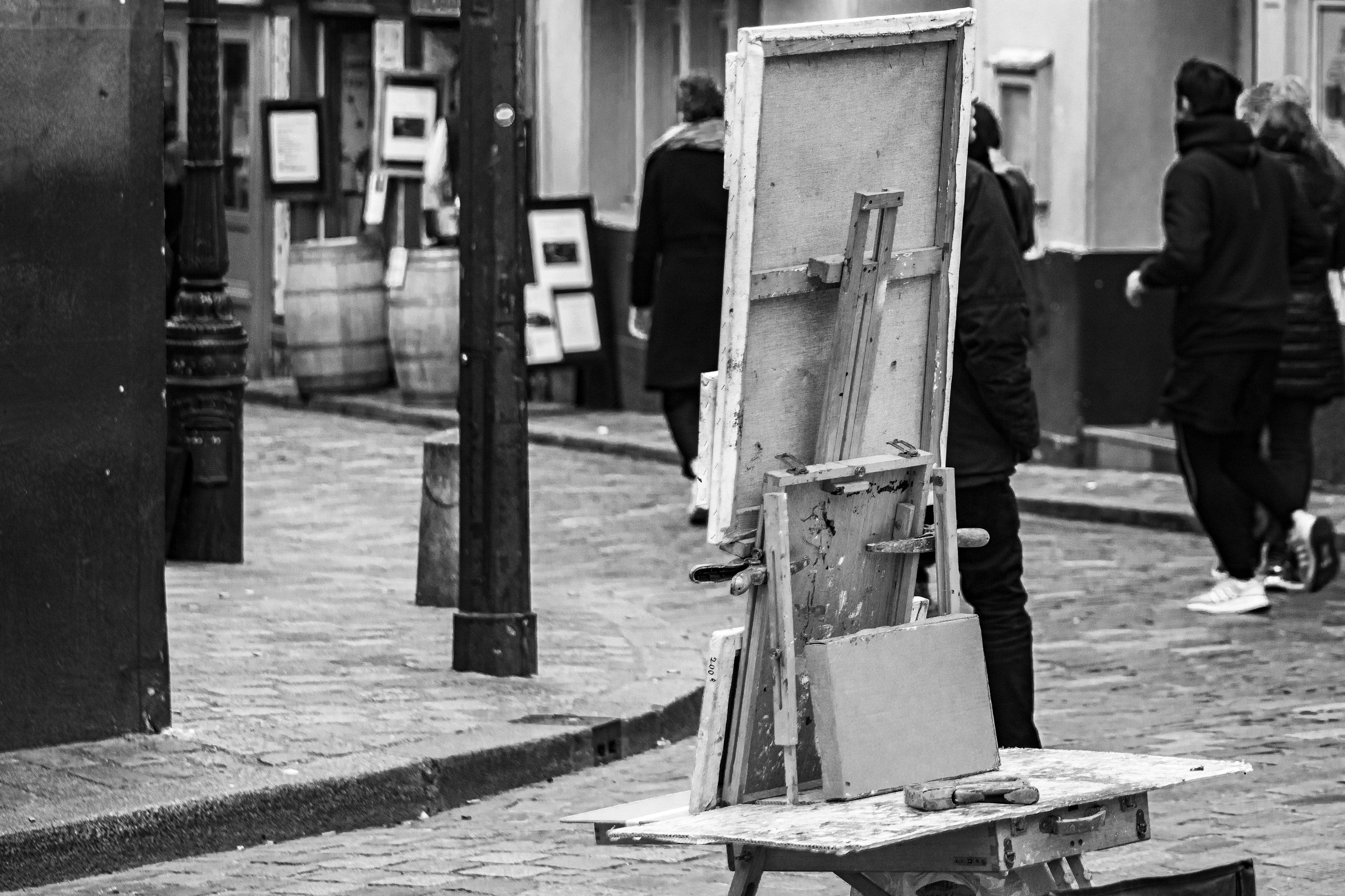 La toile et le chevalet