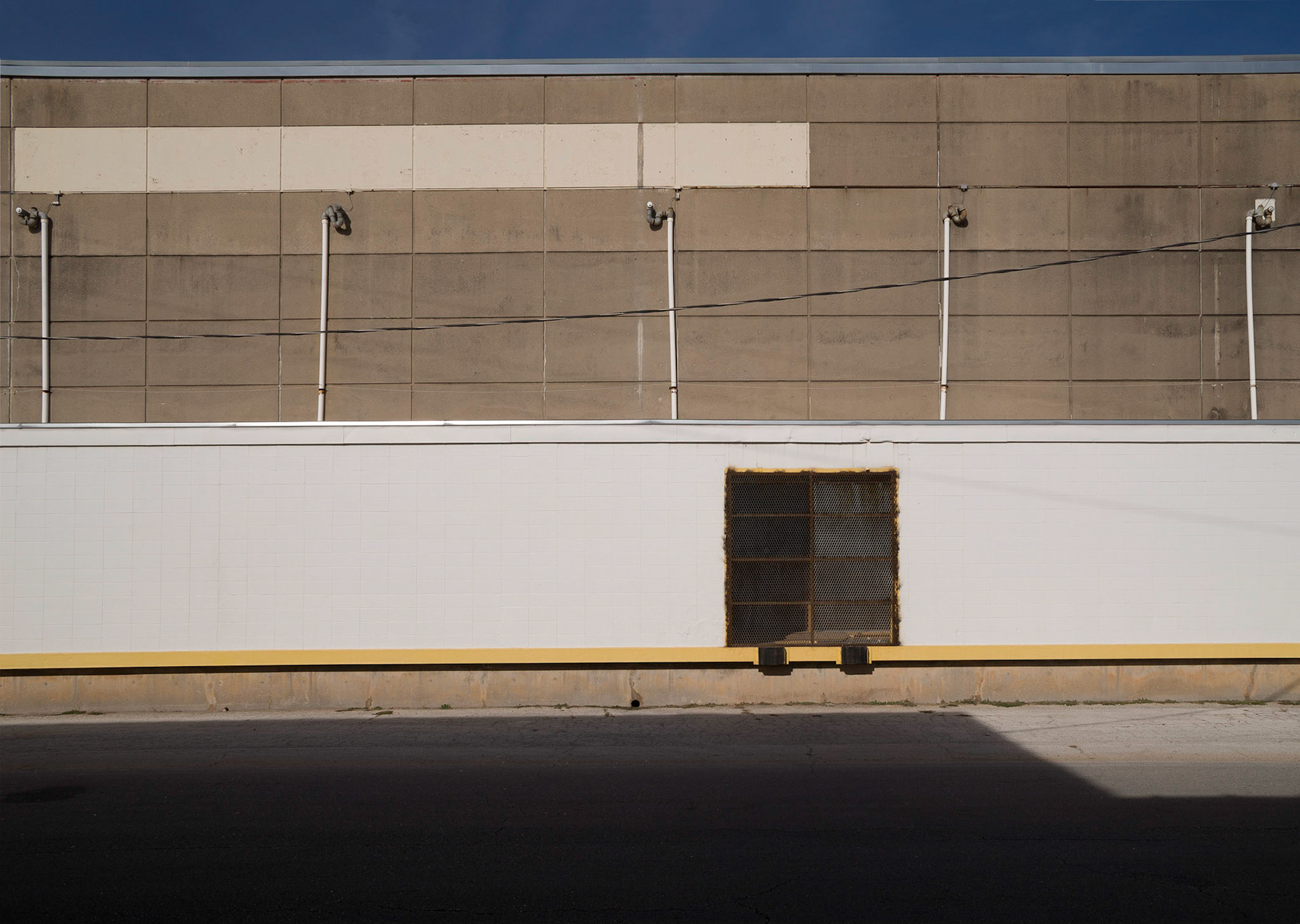 Industrial Building (2017)