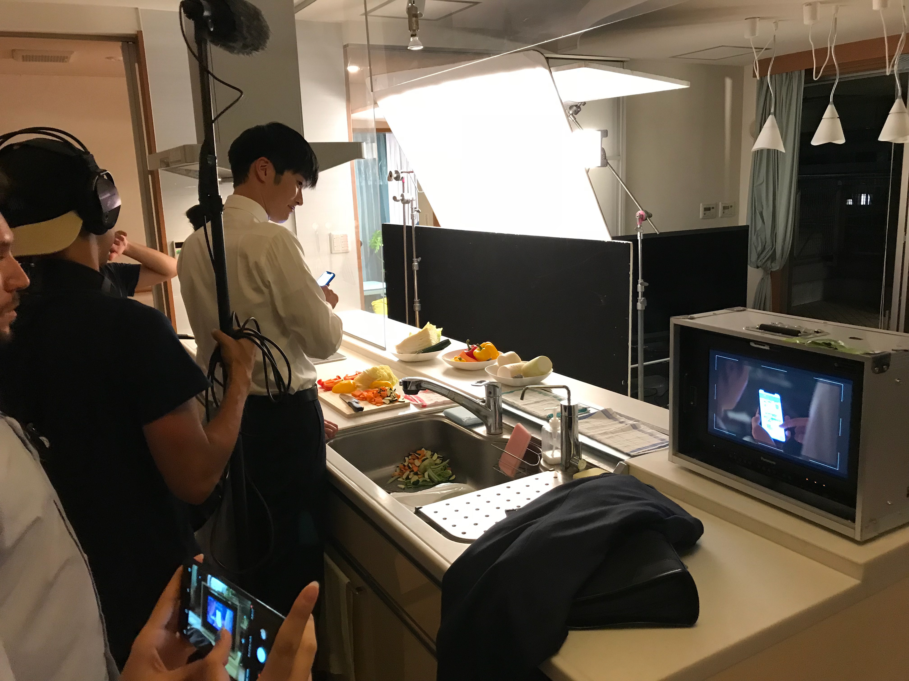 Setting up the next shot. 