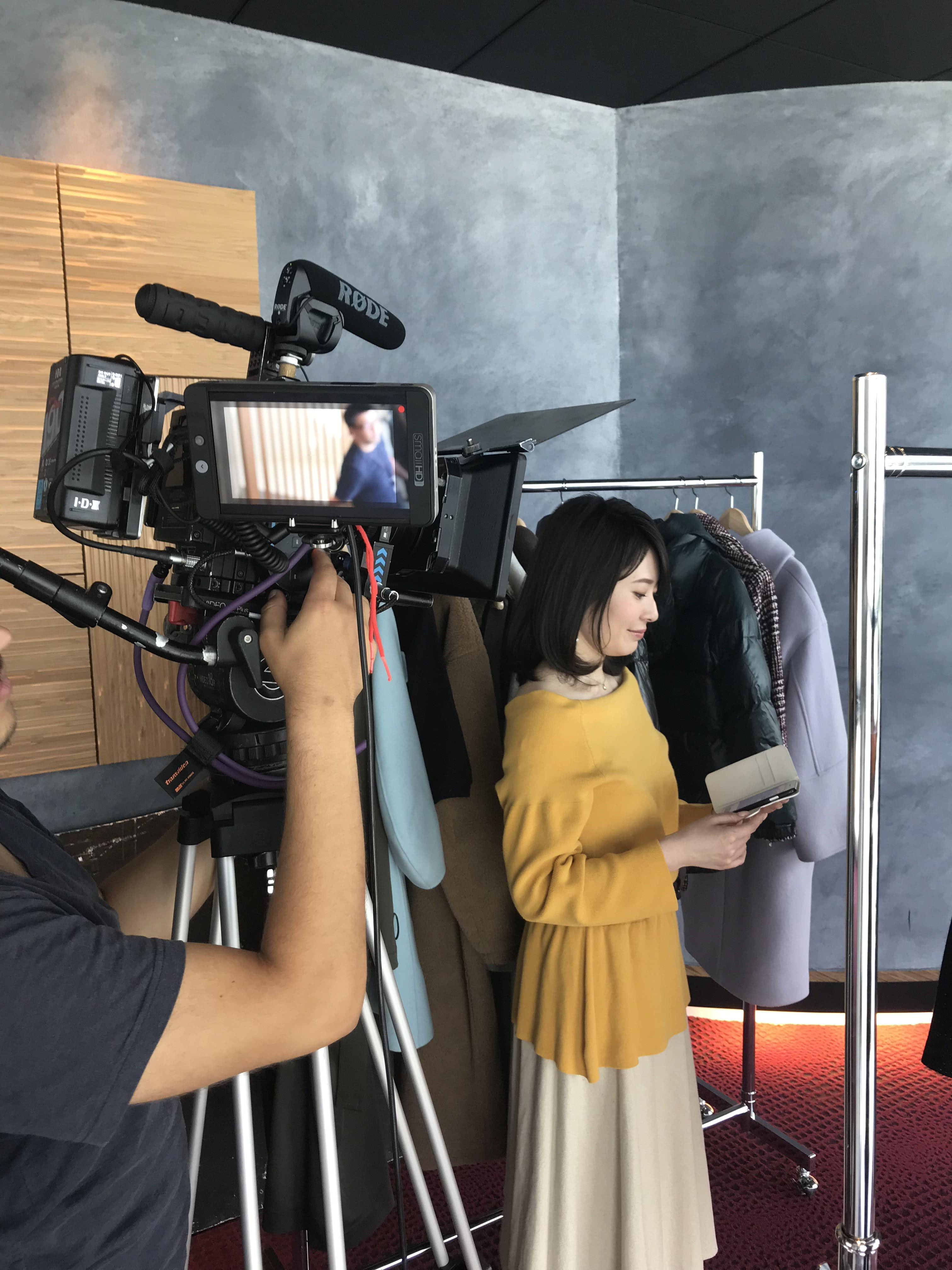 Setting up the shot. 