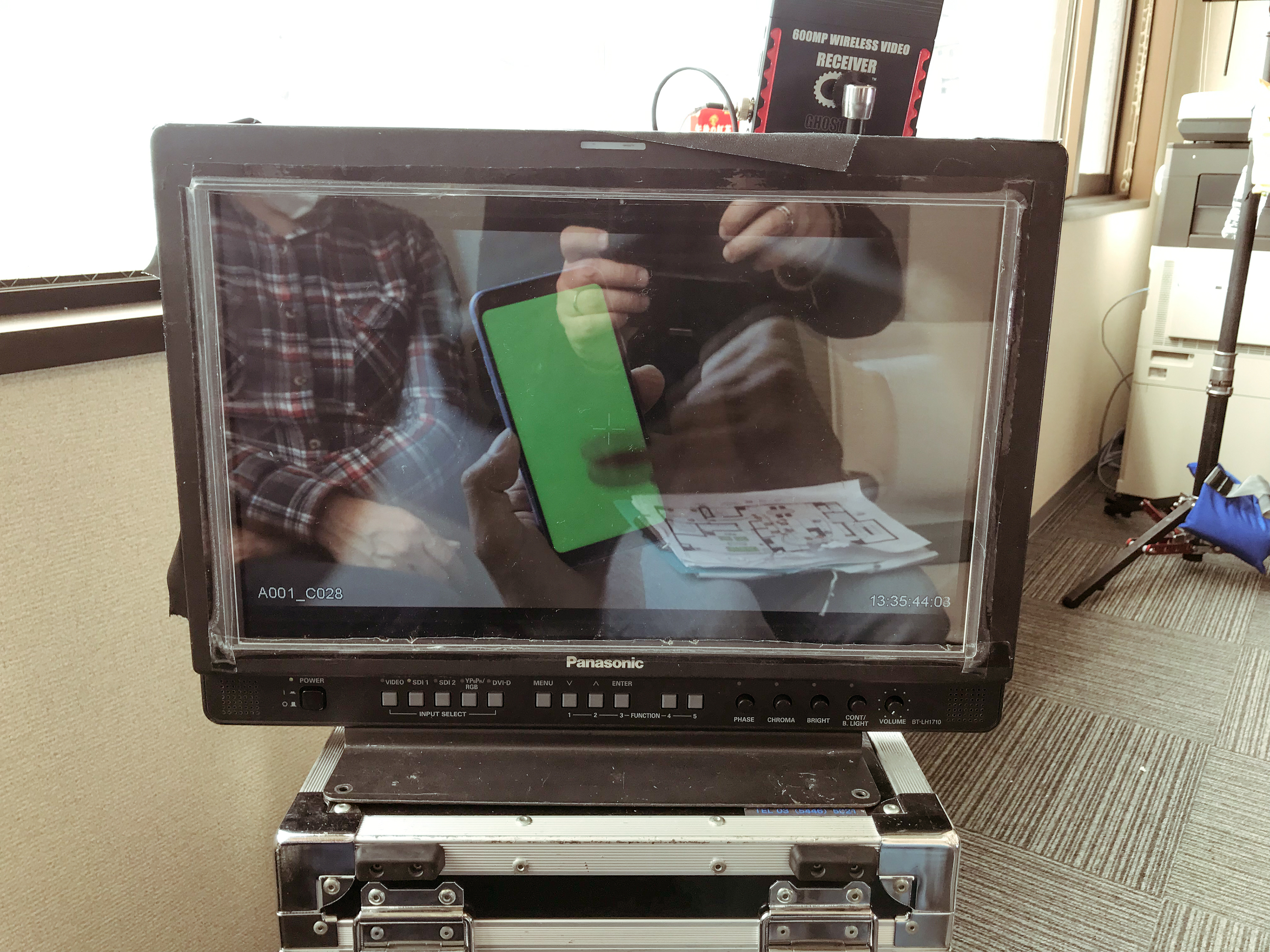Green screen phone action