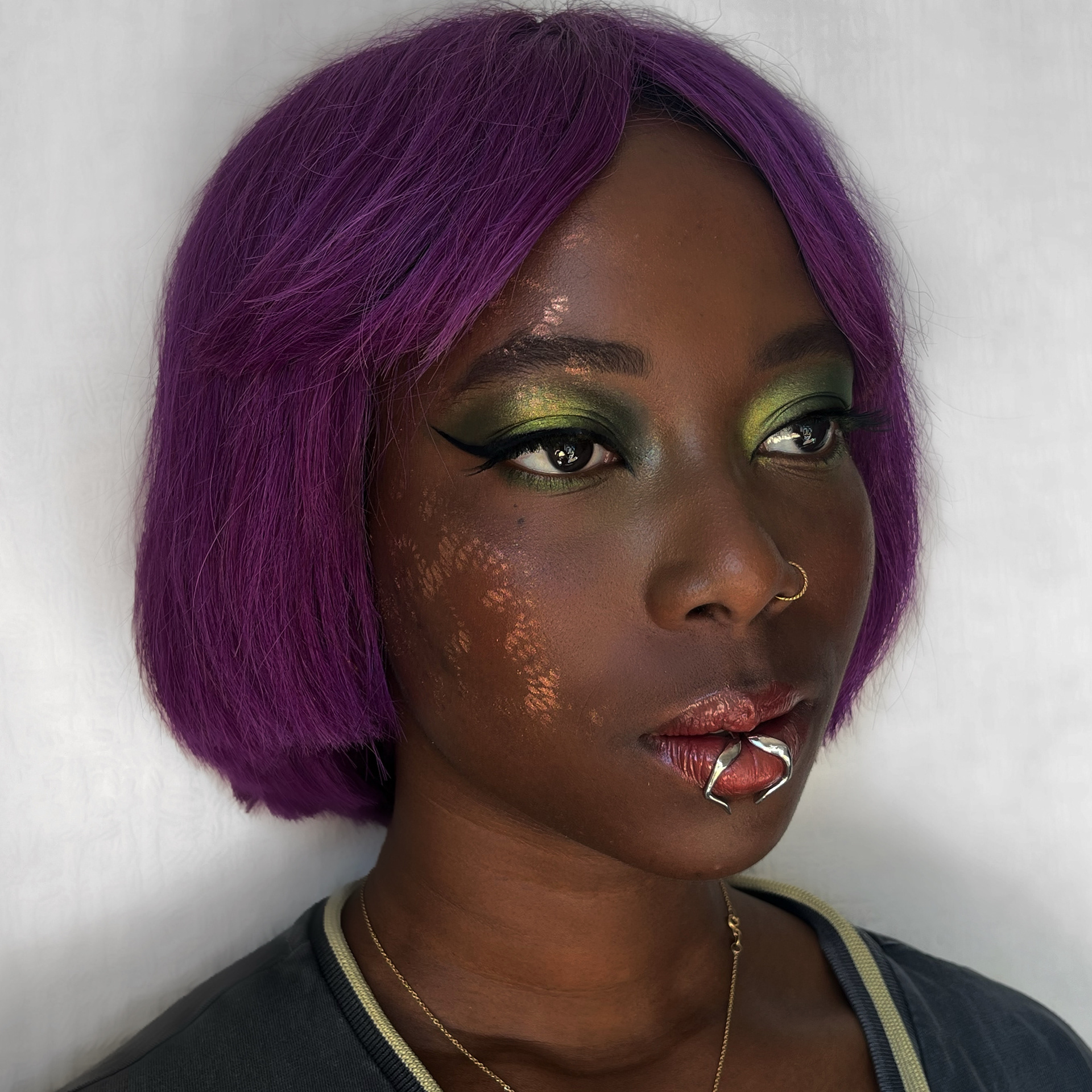 'Hotel Guest' Makeup