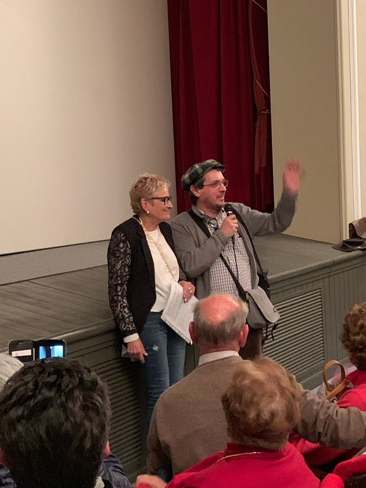 Qui sotto la serata della prima visione a Menaggio 1 aprile 2019