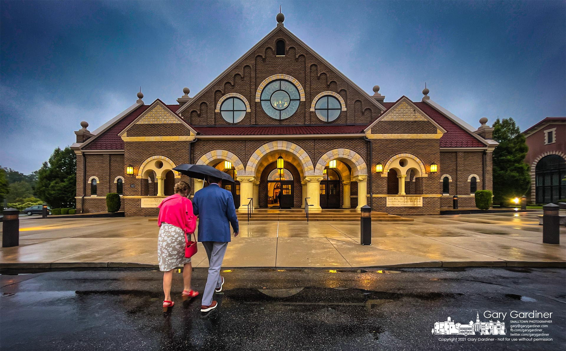 Parishioners arrive in the rain for the first Sunday Mass at St. Paul the Apostle Catholic Church in Westerville. My Final Photo for Sept. 5, 2021. 