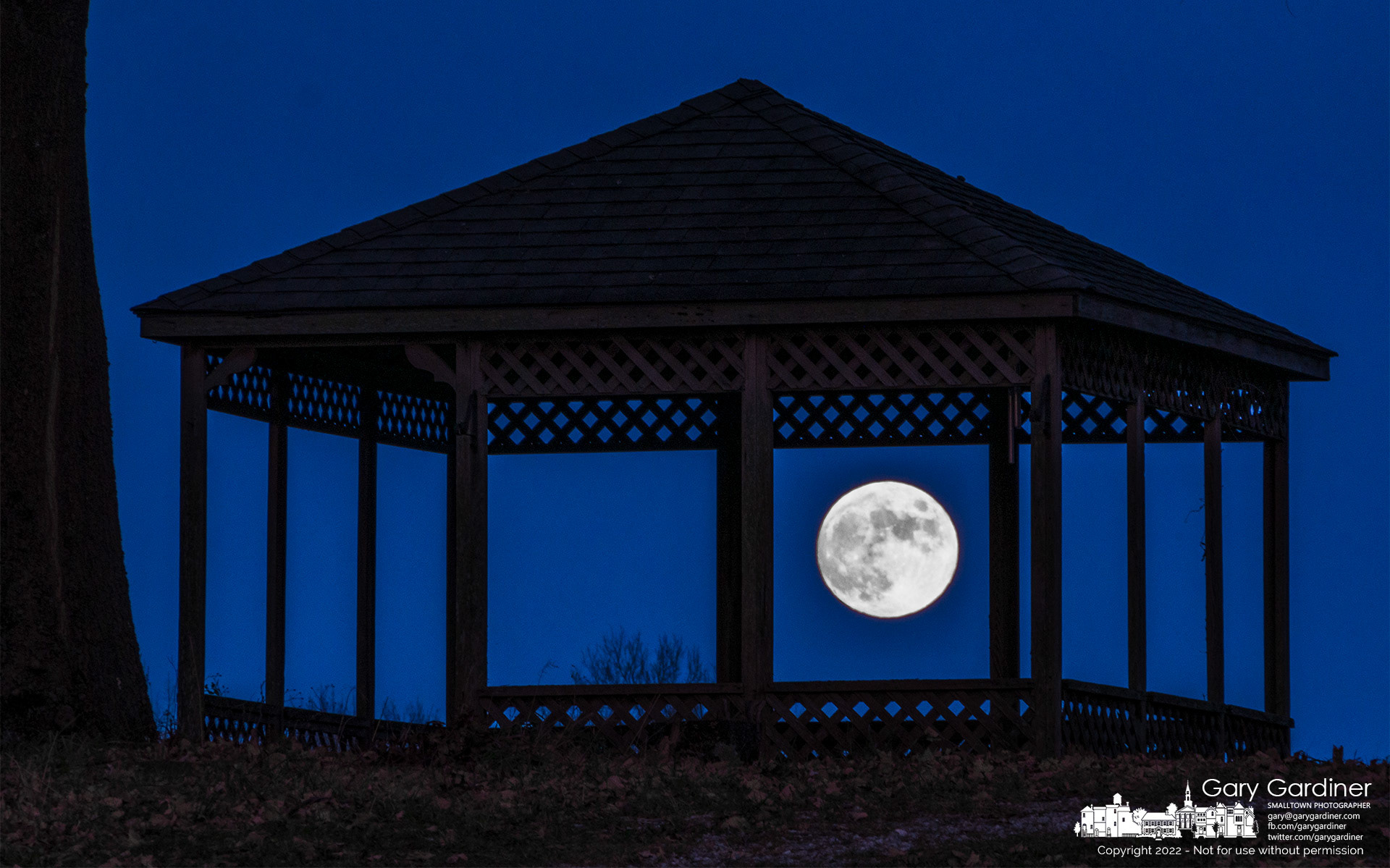 The full moon rises over the farm field behind the gazebo at the abandoned Sharp Farm on Africa Road. My Final Photo for November 7, 2022.