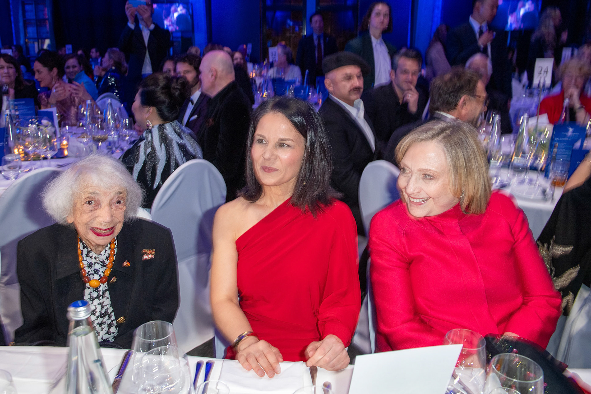 Margot Friedlaender, Annalena Baerbock, Hillary Clinton