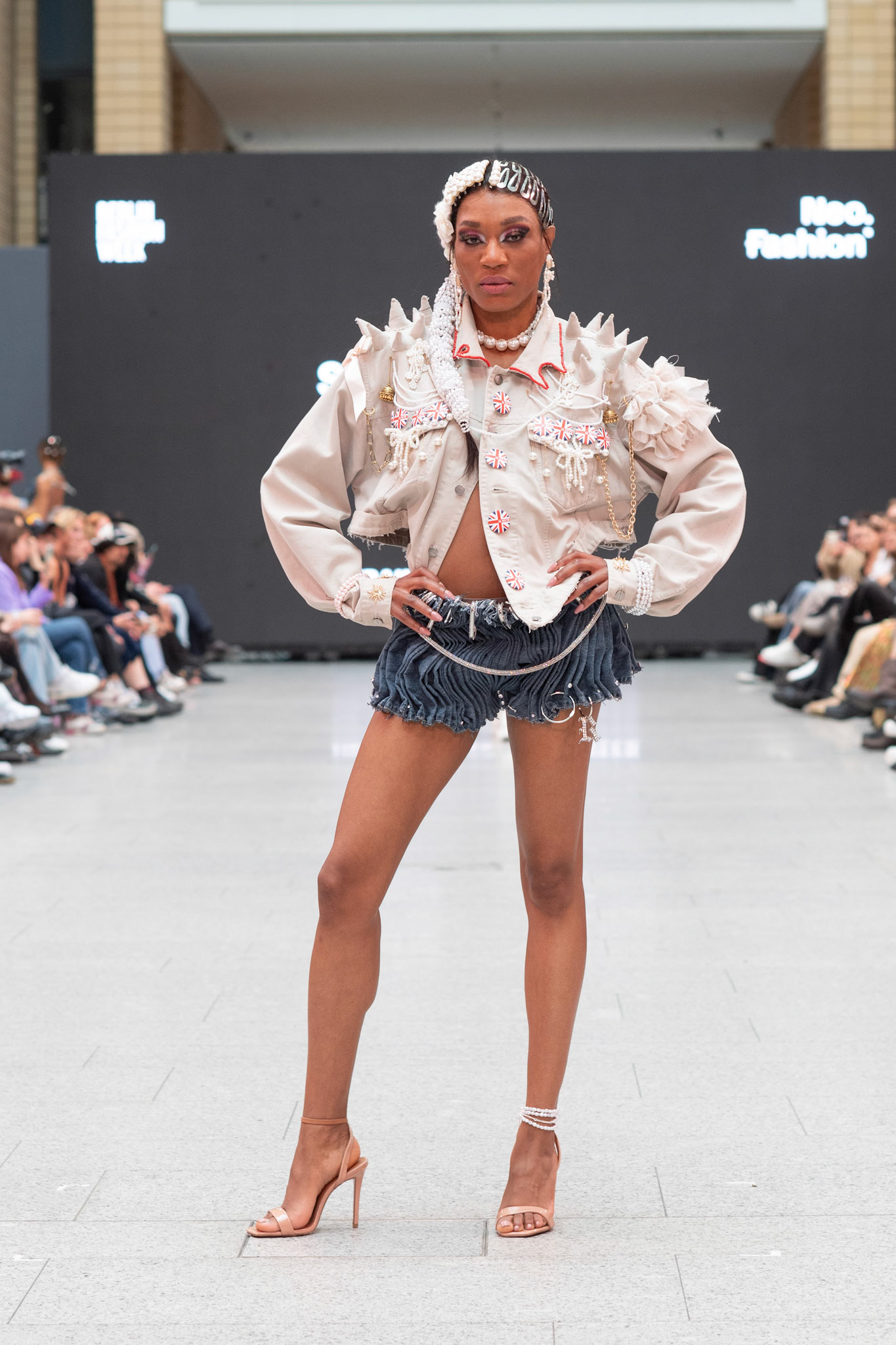 Designerin: Sasha Yatchenko / Ukrainian Fashion Week Potsdamer Platz