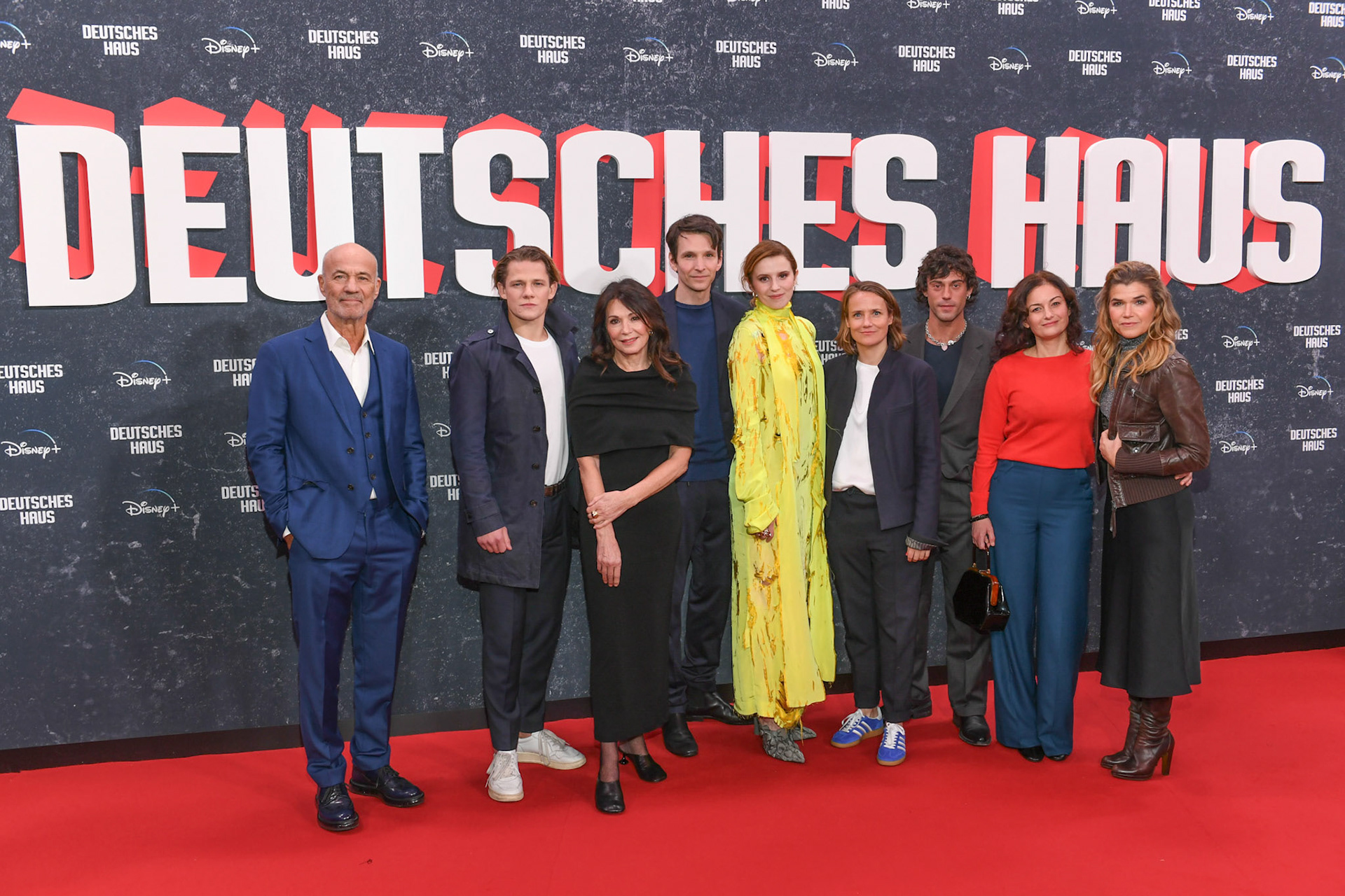 Heiner Lauterbach, Max von der Groeben, Sabine de Mardt, Iris Berben, Sabin Tambrea, Katharina Stark, Isa Prahl, Aaron Altaras, Annette Hess, Randa Chahoud and Anke Engelke