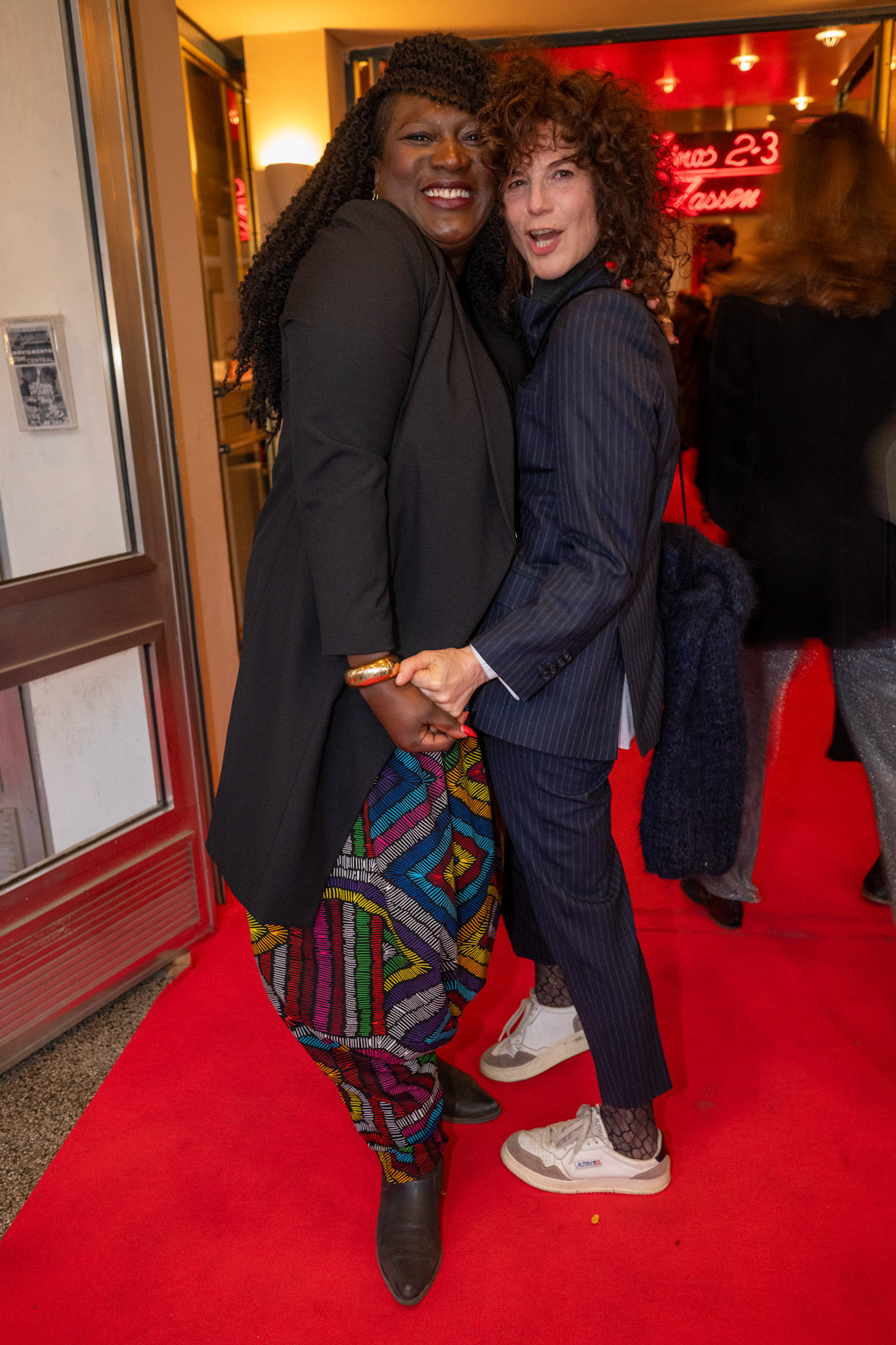 Thelma Buabeng, Bibiana Beglau