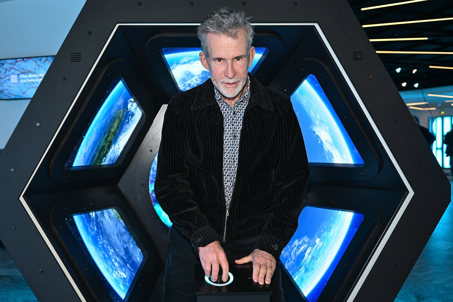 Ulrich Matthes bei Premiere: Jupiter