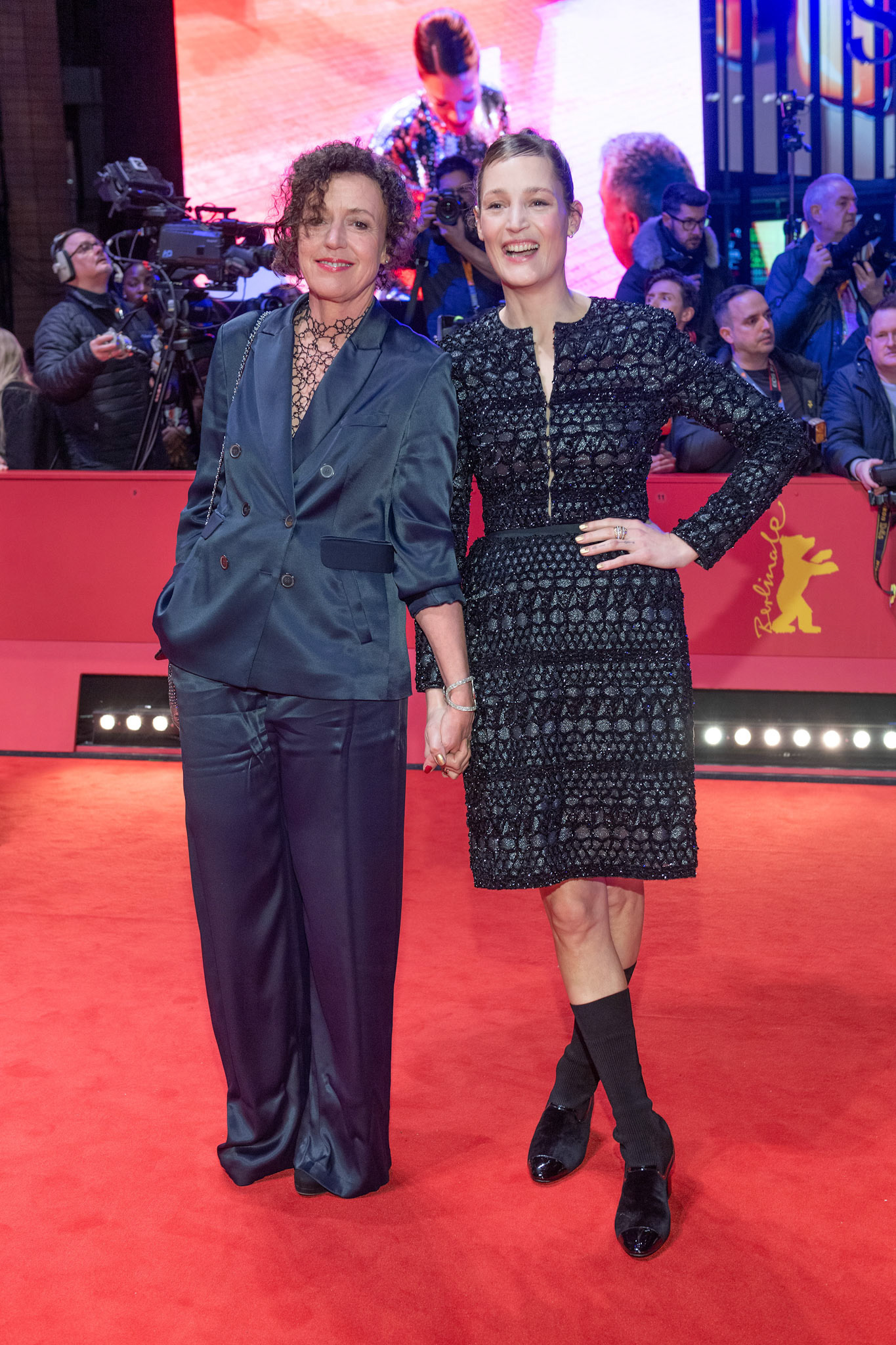 Maria Schrader, Viecky Krieps