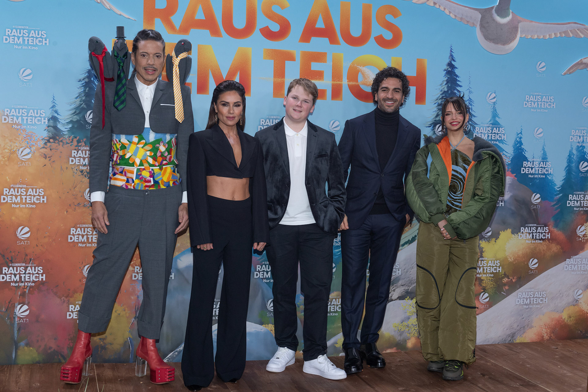 Jorge Gonzalez, Nazan Eckes, Julius Weckauf Elyas M´Barekt, Nina Chuba