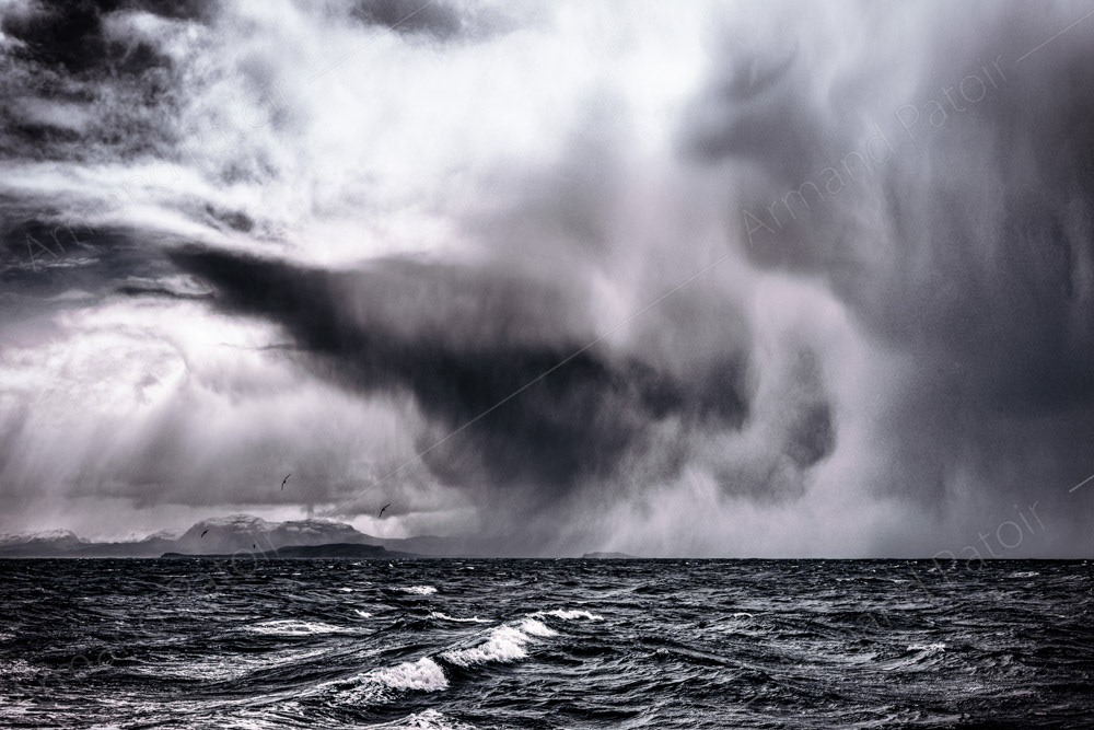 Tempête sérieuse en pleine mer