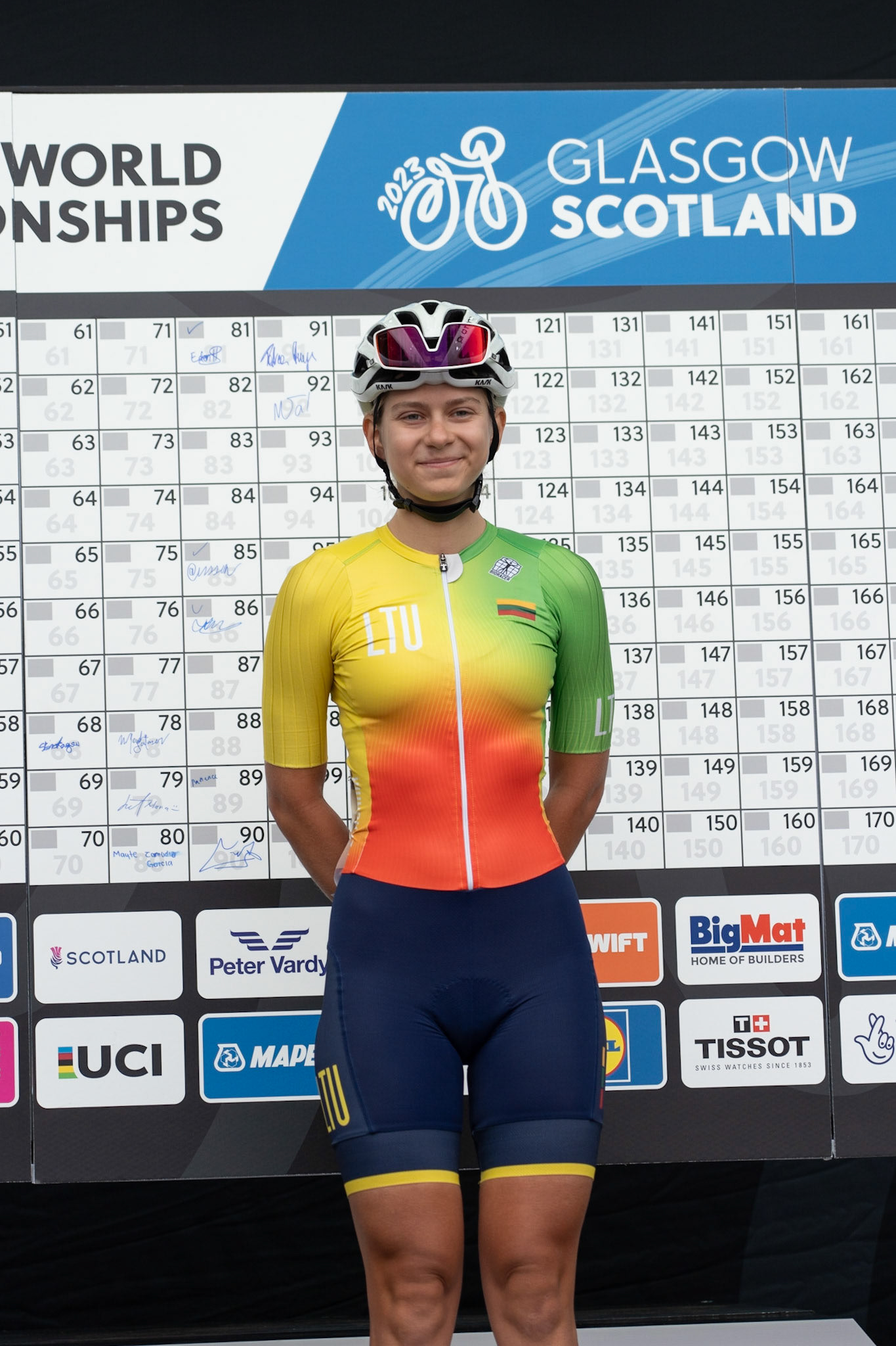 Glasgow, Scotland, UK. 5th August 2023. UCI World Championships - Junior Woman – Presentation of Teams prior to the Road Race of 5 laps of the city centre circuit. Credit R.Gass/Alamy Live News