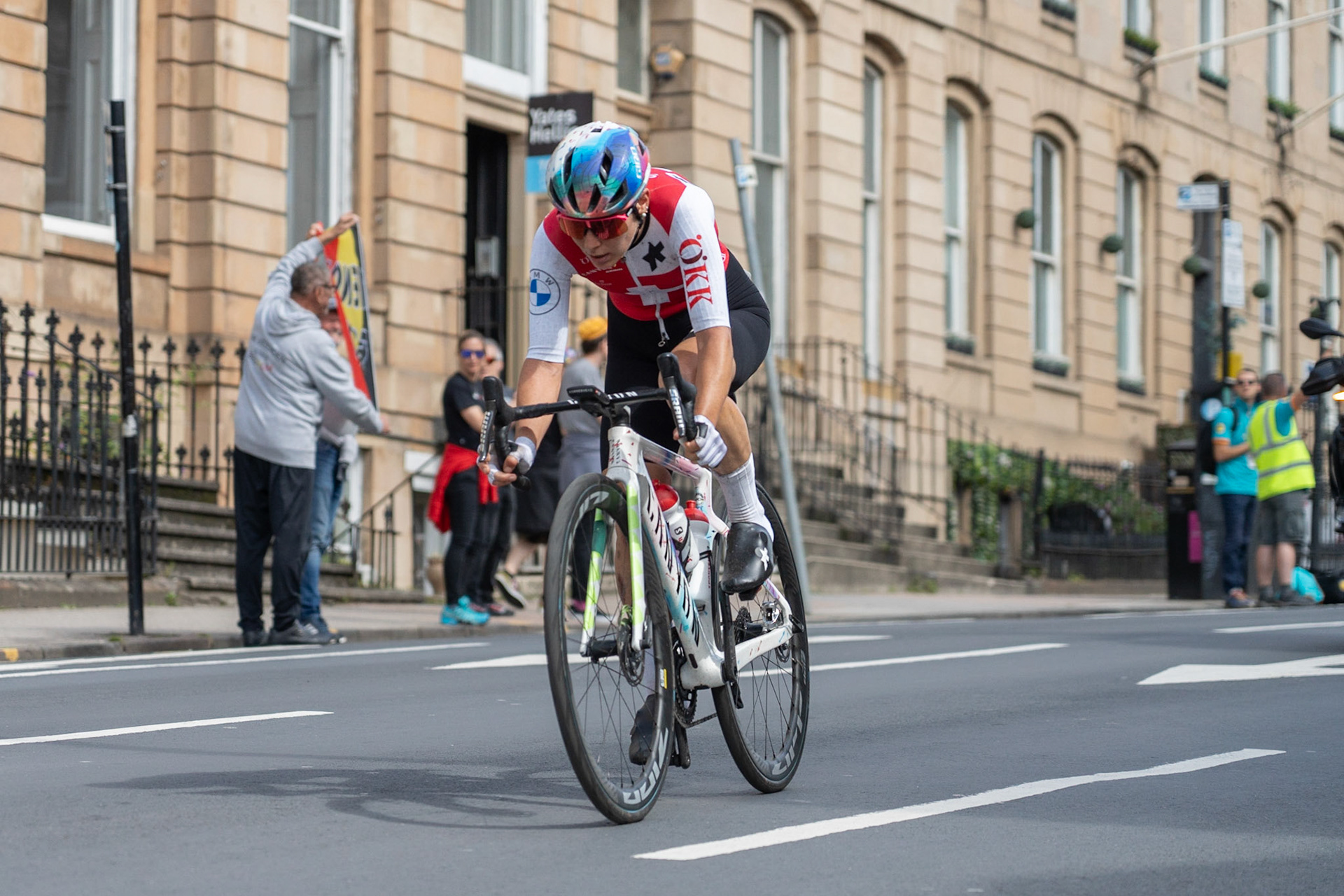 Glasgow, Scotland, UK. 13th August 2023. UCI World Championships – Lotte Kopecky of Belgium wins the Women’s Elite Road Race Road Race from Loch Lomond to Glasgow ending with 6 laps of the city centre circuit. Credit R.Gass/Alamy Live News