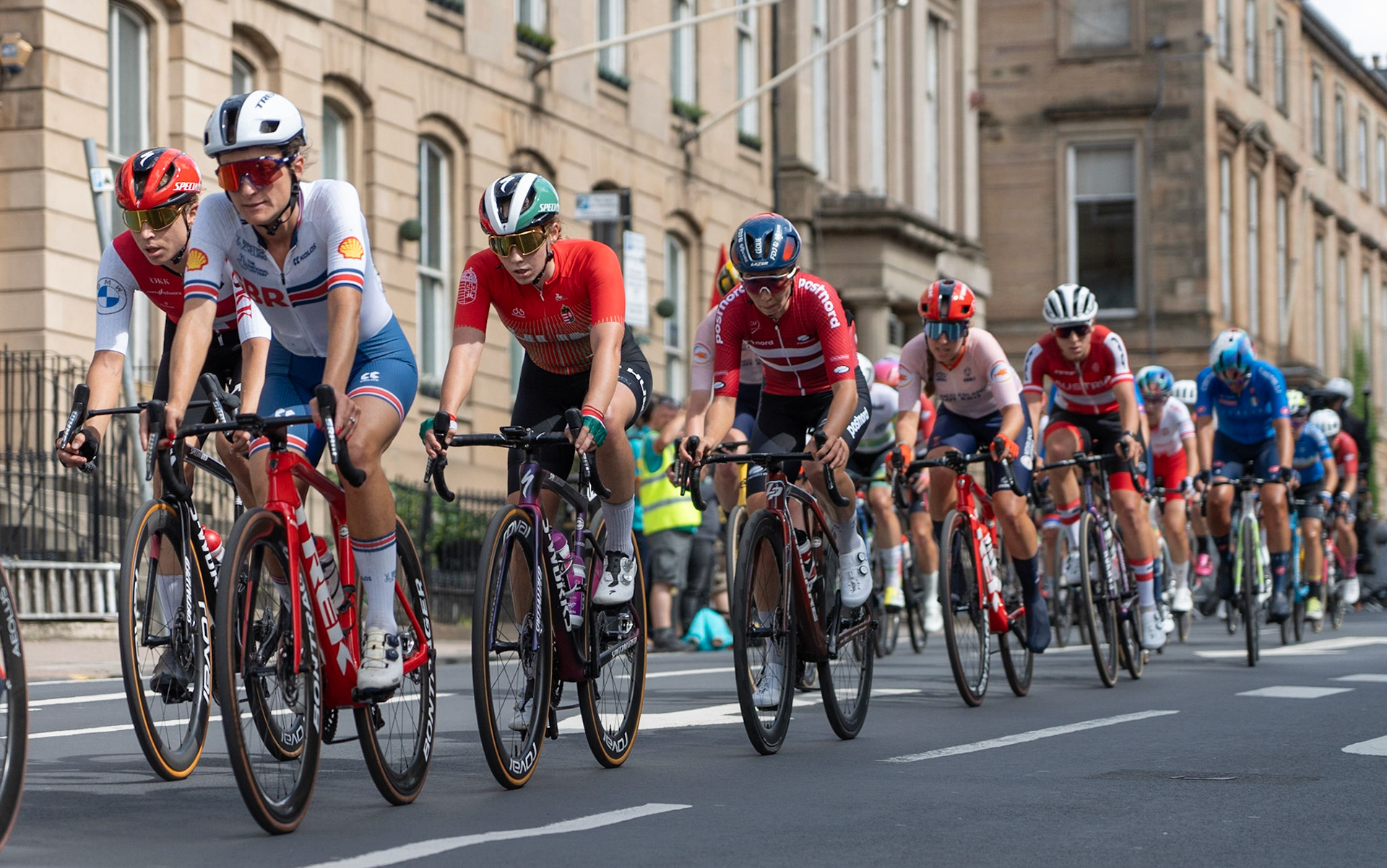 Glasgow, Scotland, UK. 13th August 2023. UCI World Championships – Lotte Kopecky of Belgium wins the Women’s Elite Road Race Road Race from Loch Lomond to Glasgow ending with 6 laps of the city centre circuit. Credit R.Gass/Alamy Live News