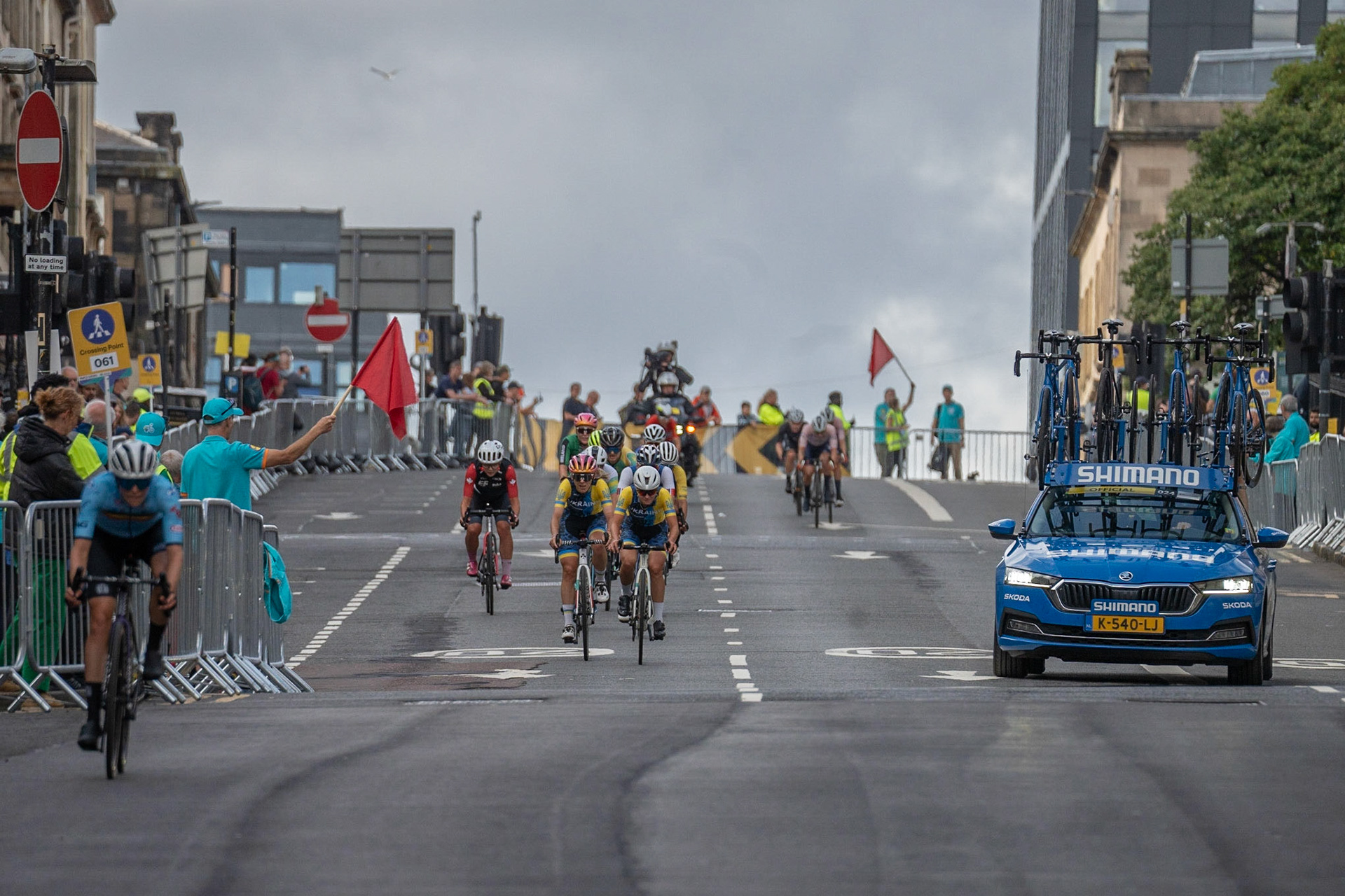 Glasgow, Scotland, UK. 13th August 2023. UCI World Championships – Lotte Kopecky of Belgium wins the Women’s Elite Road Race Road Race from Loch Lomond to Glasgow ending with 6 laps of the city centre circuit. Credit R.Gass/Alamy Live News
