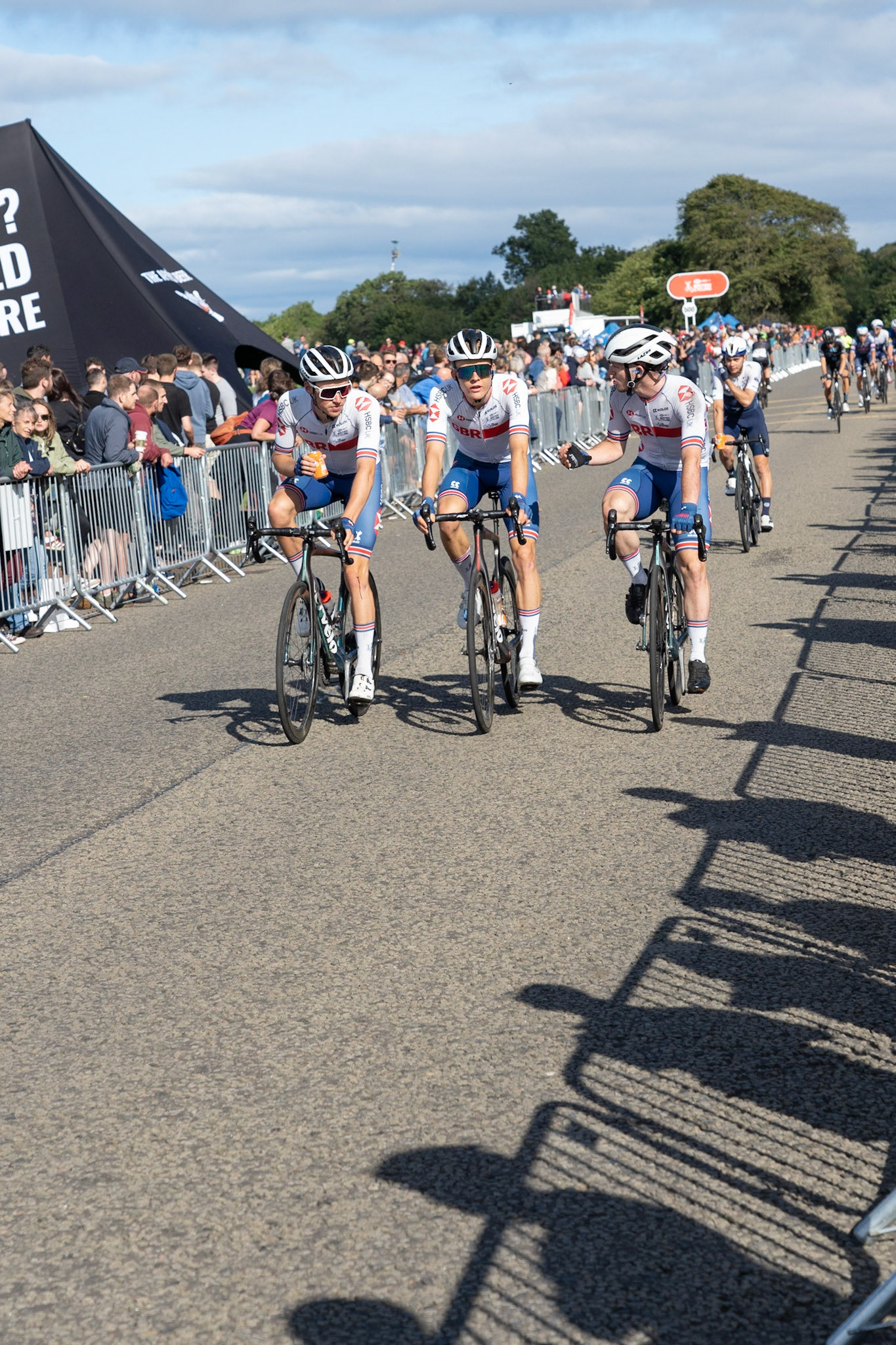 Edinburgh, Scotland, UK. 11th September 2021.Edinburgh’s Queens Drive plays host to the finish of Stage 7 of the 2021 AJ Bell Tour of Britain Cycling Race with Ethan Hayter, Wout Van Aert and Julian Alaphilippe battling to take the lead into the final stage tomorrow. Credit: Richard Gass/Alamy Live News