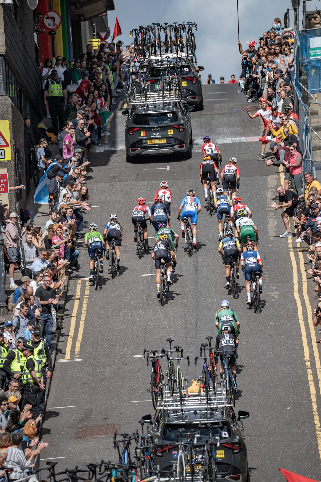 Glasgow, Scotland, UK. 13th August 2023. UCI World Championships – Lotte Kopecky of Belgium wins the Women’s Elite Road Race Road Race from Loch Lomond to Glasgow ending with 6 laps of the city centre circuit. Credit R.Gass/Alamy Live News