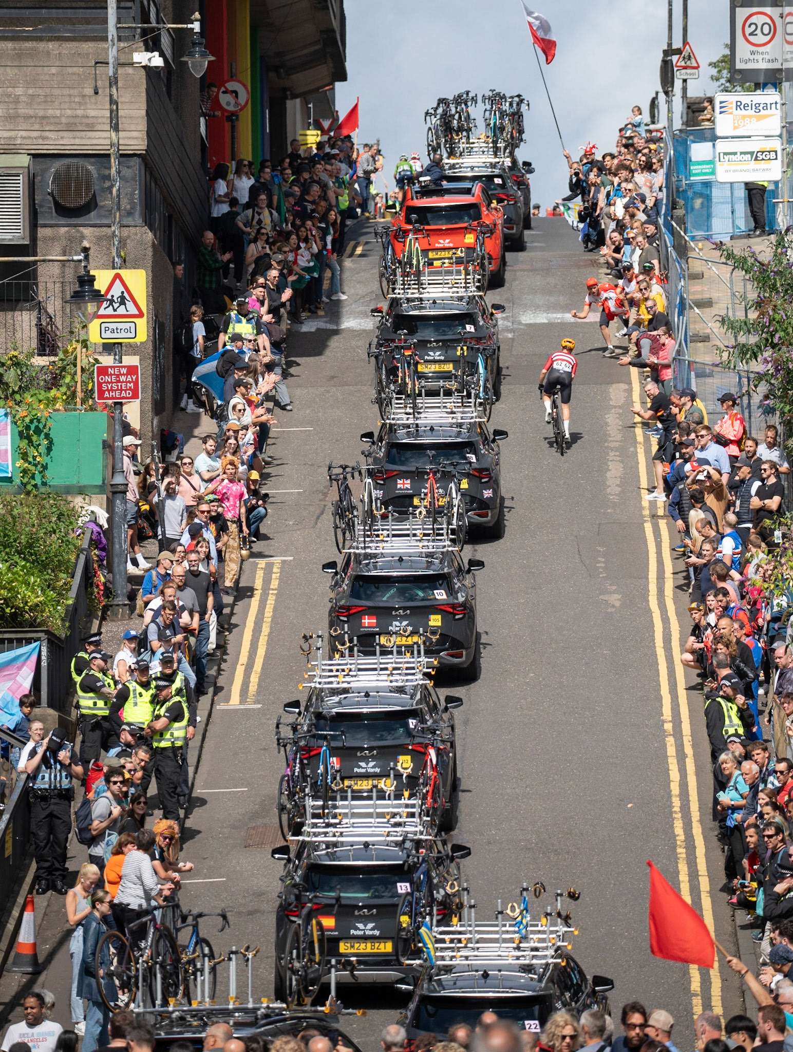 Glasgow, Scotland, UK. 13th August 2023. UCI World Championships – Lotte Kopecky of Belgium wins the Women’s Elite Road Race Road Race from Loch Lomond to Glasgow ending with 6 laps of the city centre circuit. Credit R.Gass/Alamy Live News