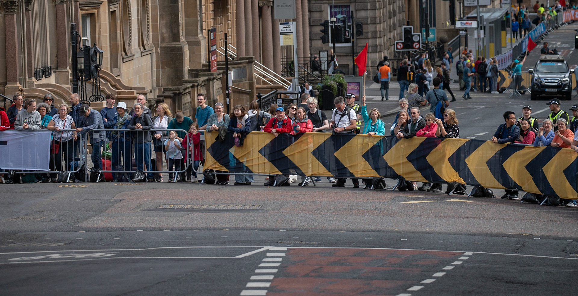 Glasgow, Scotland, UK. 13th August 2023. UCI World Championships – Lotte Kopecky of Belgium wins the Women’s Elite Road Race Road Race from Loch Lomond to Glasgow ending with 6 laps of the city centre circuit. Credit R.Gass/Alamy Live News