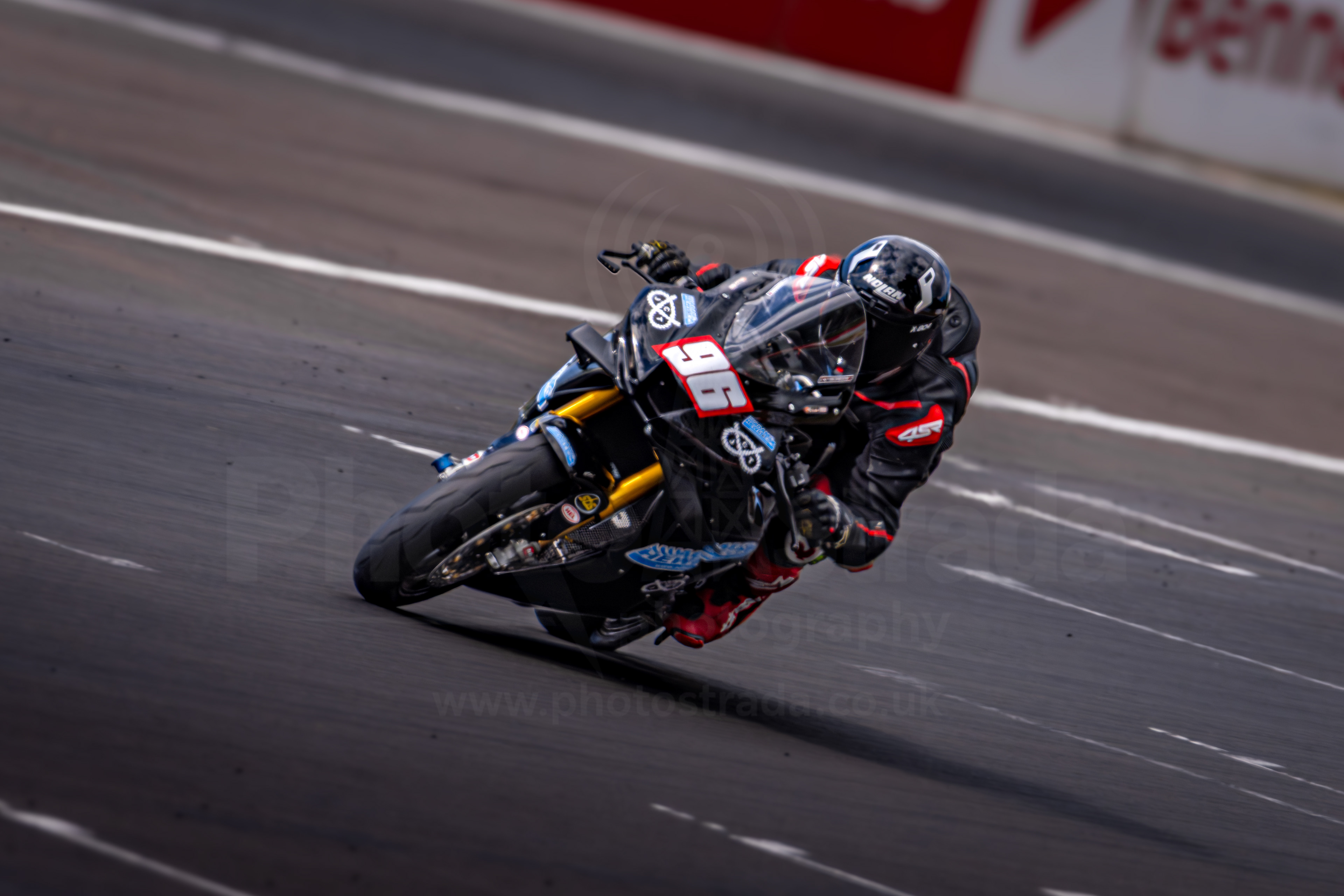 2025: BSB Round 1 - Oulton Park