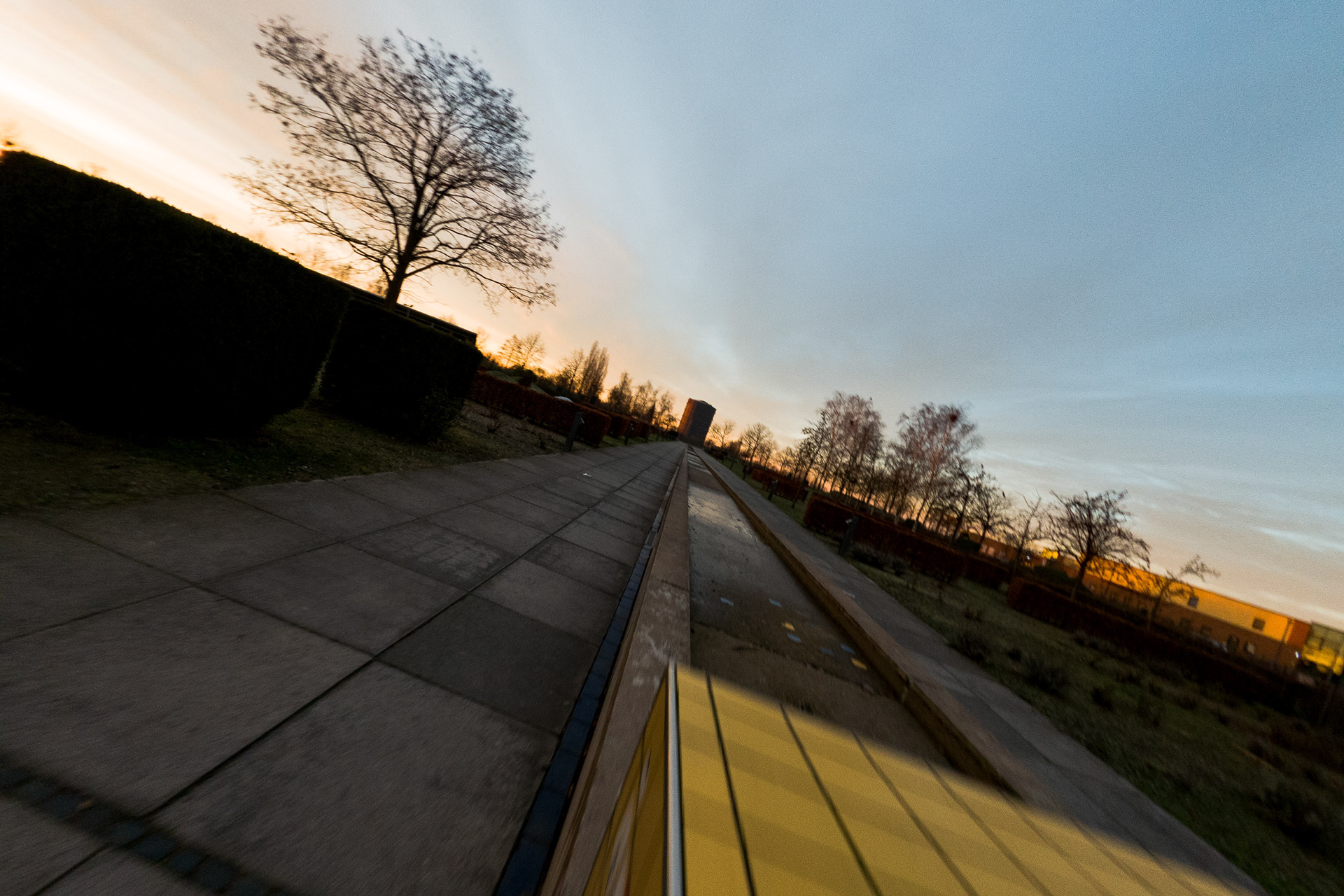 The OLGA park is a reminder of Oberhausen's industrial past (and the venue for a state horticultural show some years past). While not many sights have survived the passing of time, the view on the city's most prominent edifice, the old Gasometer, is a highlight — not only at the end of a 15 km run. Oberhausen, Germany, December 29, 2019.