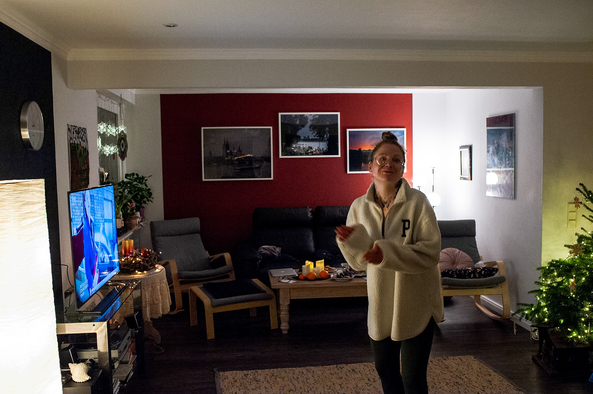 Ann-Kristin reacts to the tv program after midnight. Oberhausen, Germany, January 1, 2023.