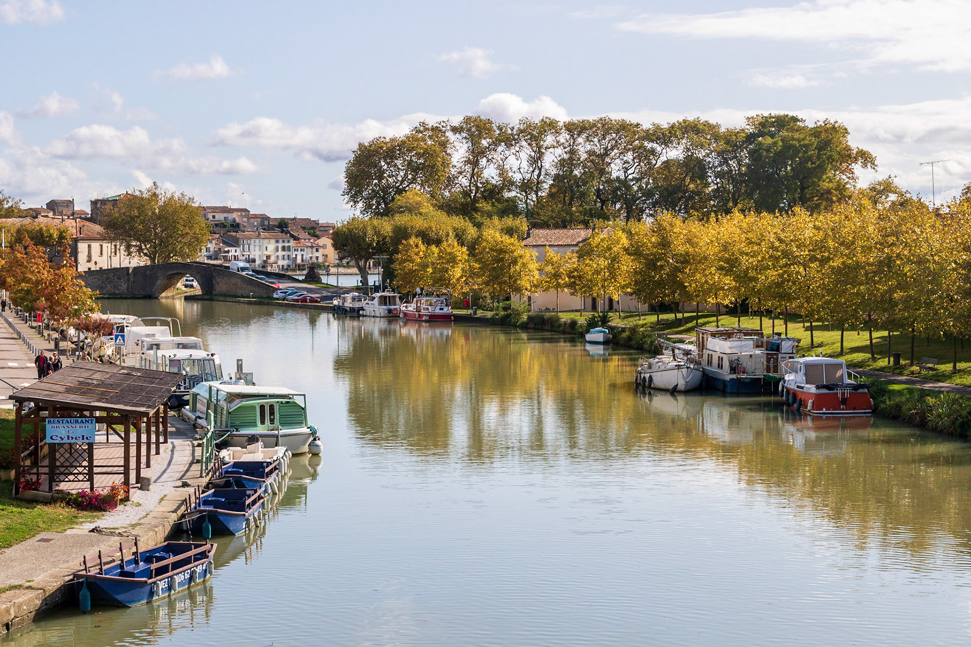 Le port fluvial de plaisance à Castelnaudary