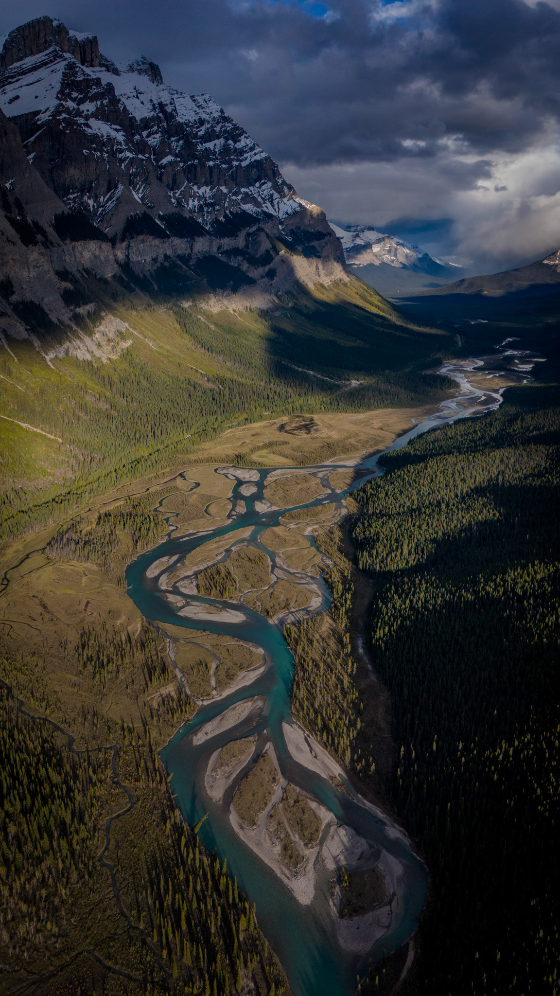 Winding River – Mountain Valley