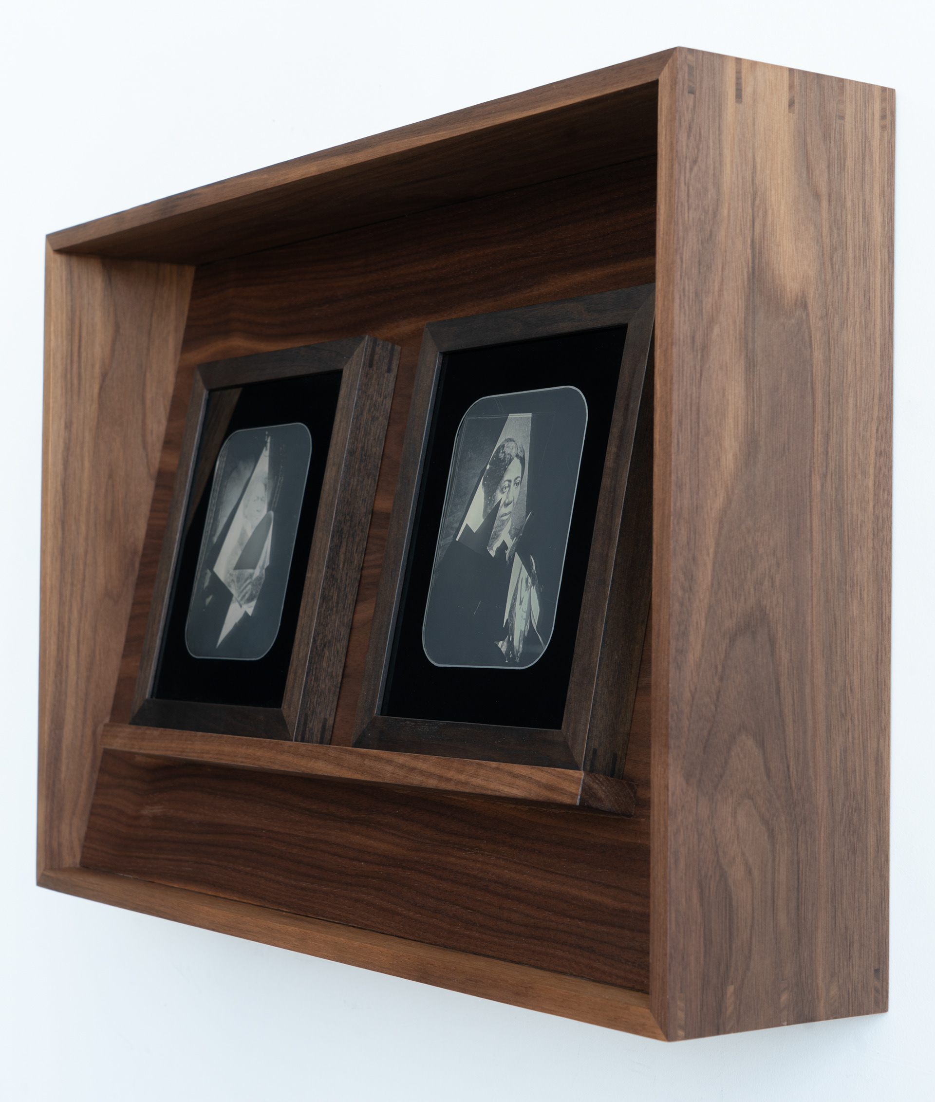 artist: Aaron Turner