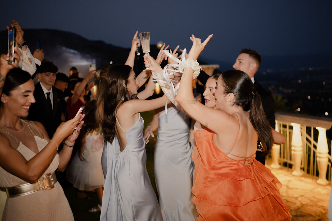 fotografo matrimonio Roma, Italia, destination wedding, editorial, authentic, documentary, film photography, elegante, poetico