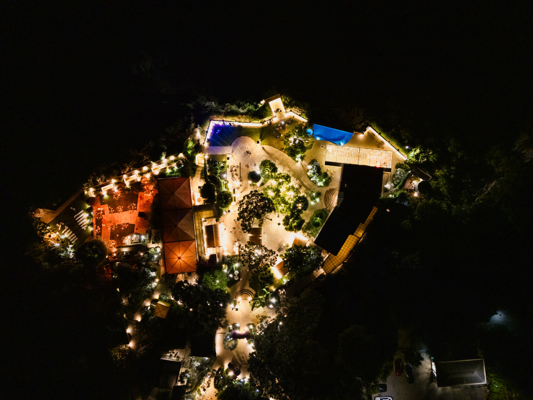 fotografo matrimonio Roma, Italia, destination wedding, editorial, authentic, documentary, film photography, elegante, poetico, lalibrata