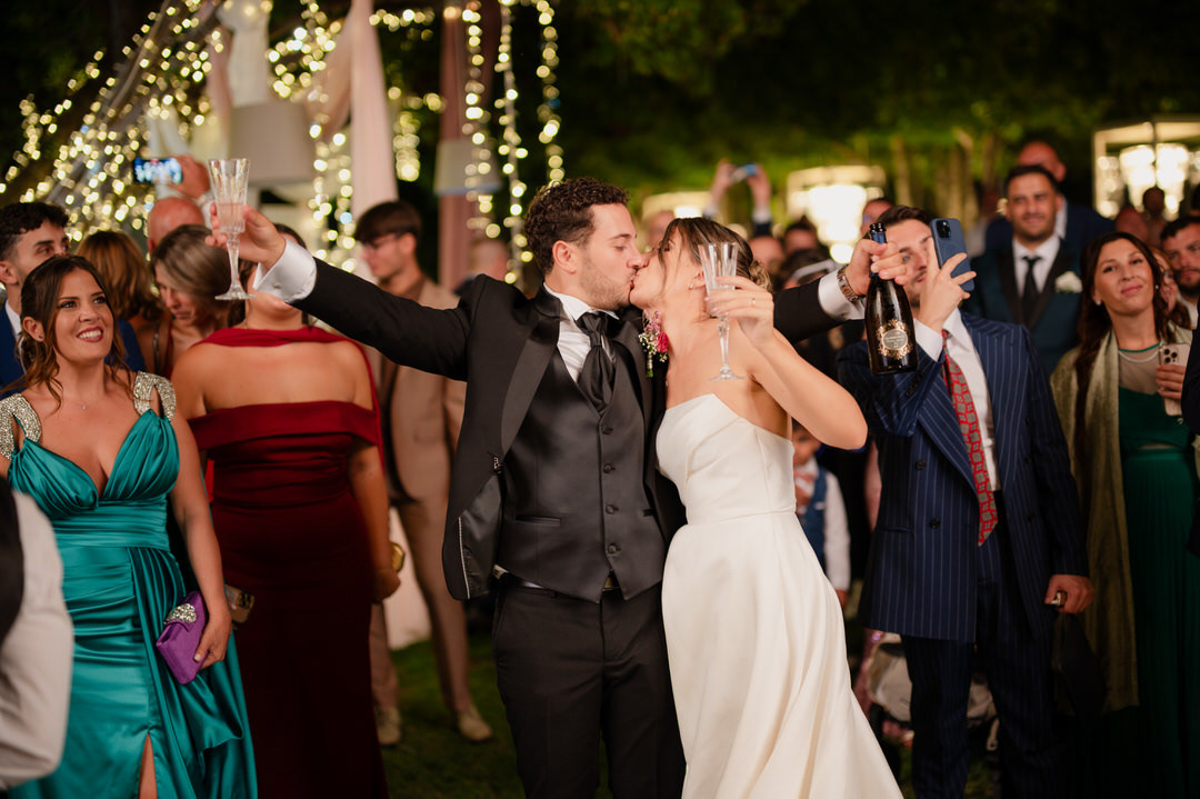 ritratto-sposi-tramonto-toscana-destination-wedding