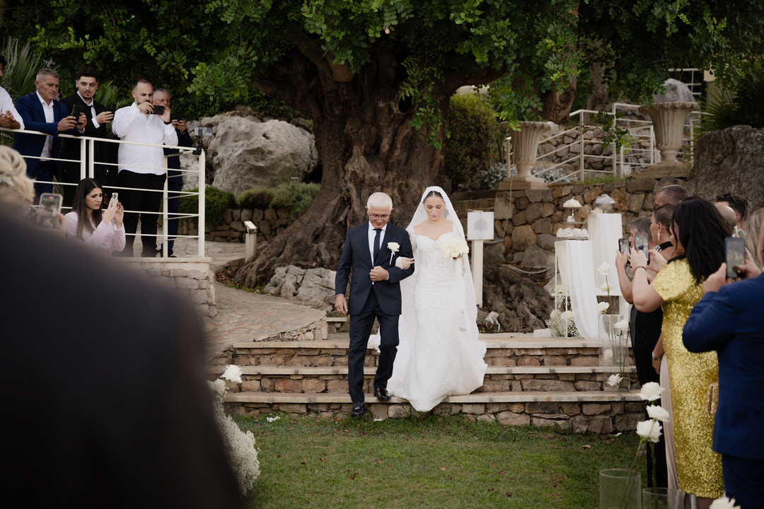 fotografo matrimonio Roma, Italia, destination wedding, editorial, authentic, documentary, film photography, elegante, poetico