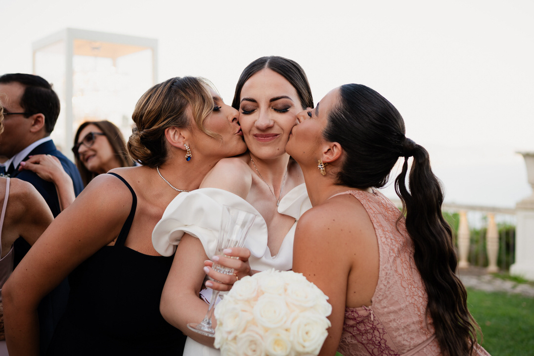 fotografo matrimonio Roma, Italia, destination wedding, editorial, authentic, documentary, film photography, elegante, poetico, lalibrata