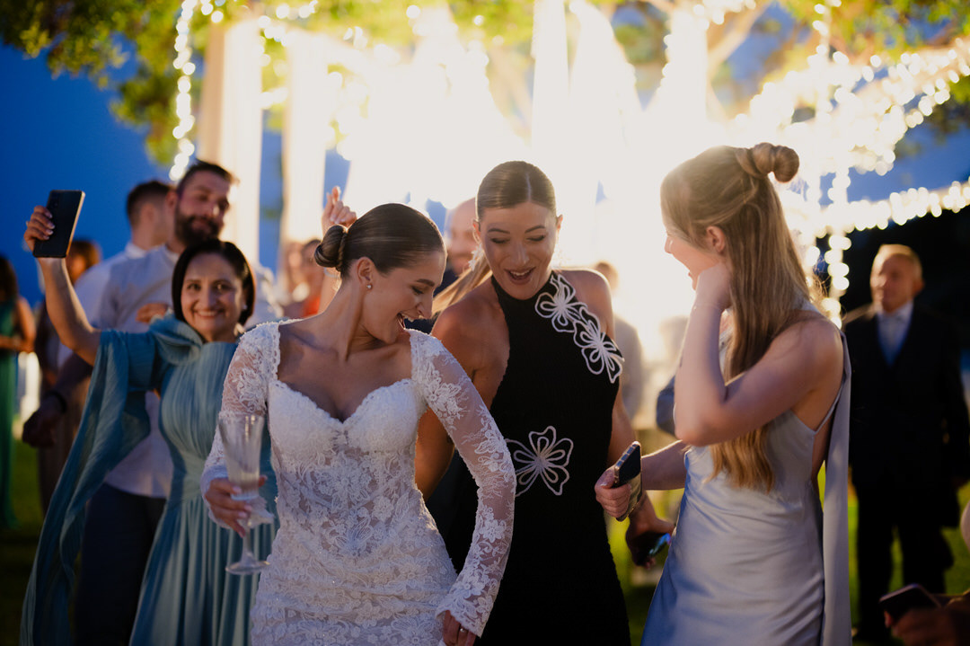 fotografo matrimonio Roma, Italia, destination wedding, editorial, authentic, documentary, film photography, elegante, poetico