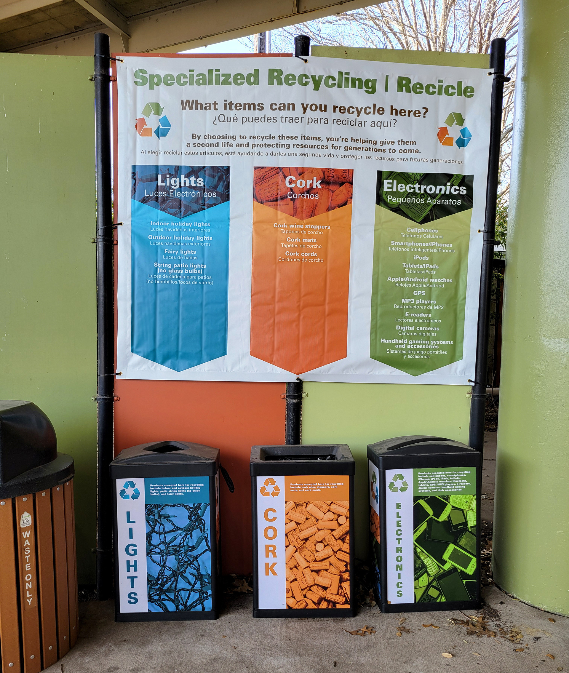 Banner to explain specialized recycling opportunities the Zoo offers