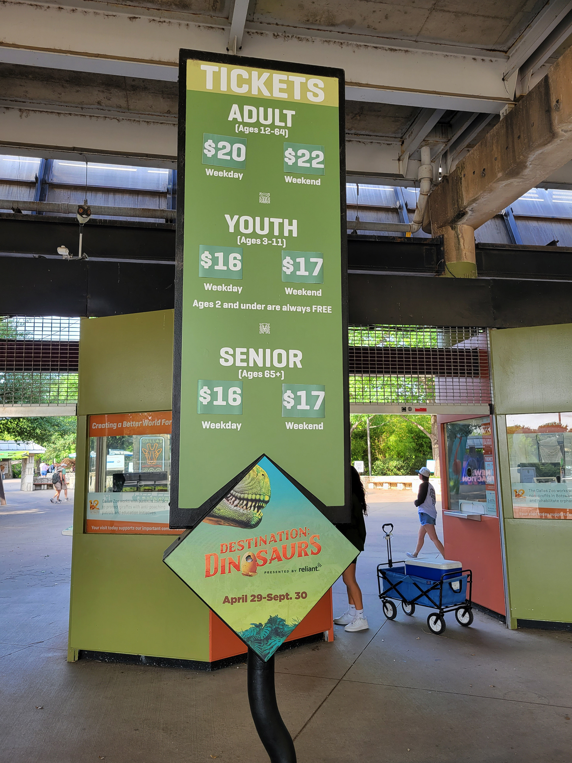 Destination: Dinosaurs advertising signage at the Zoo's front entrance