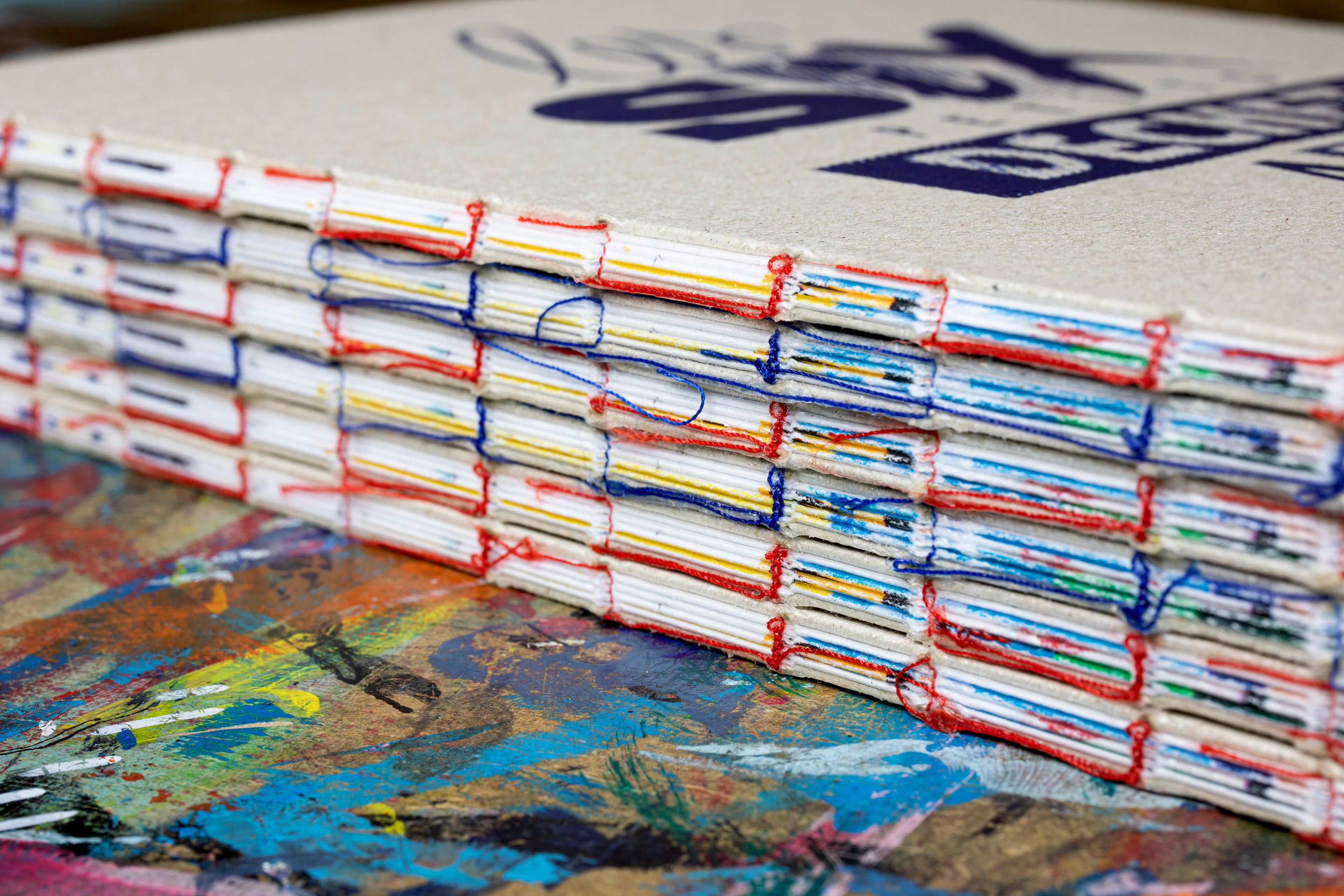 Tofdru, tof dru, illustration, graphisme, typographie, photographie, collage, dessin, peinture, recyclage, upcycling, conte pour enfants, dechets