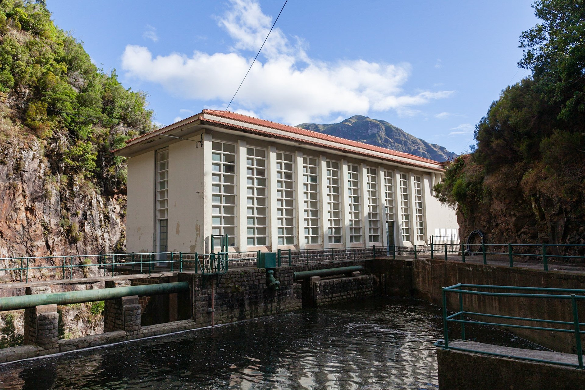 Powerhouse and lower reservoir