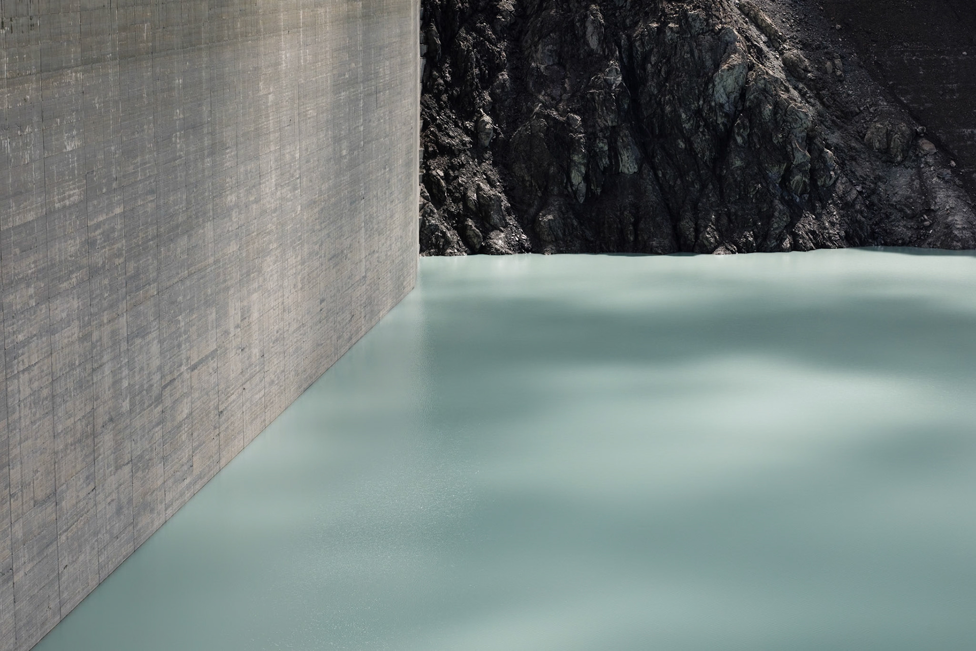 The wall towards the lake side.